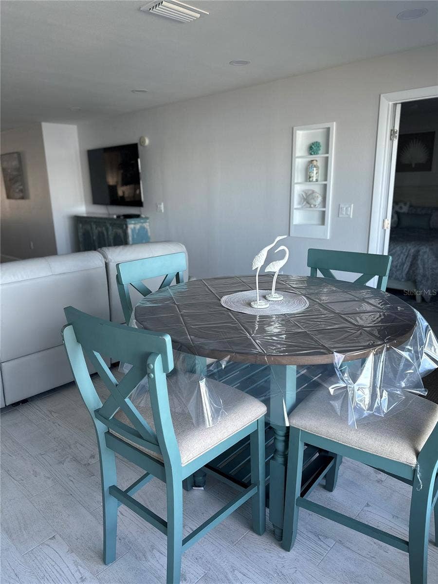 19029 US HIGHWAY 19 N, #28B, Clearwater, FL 33764