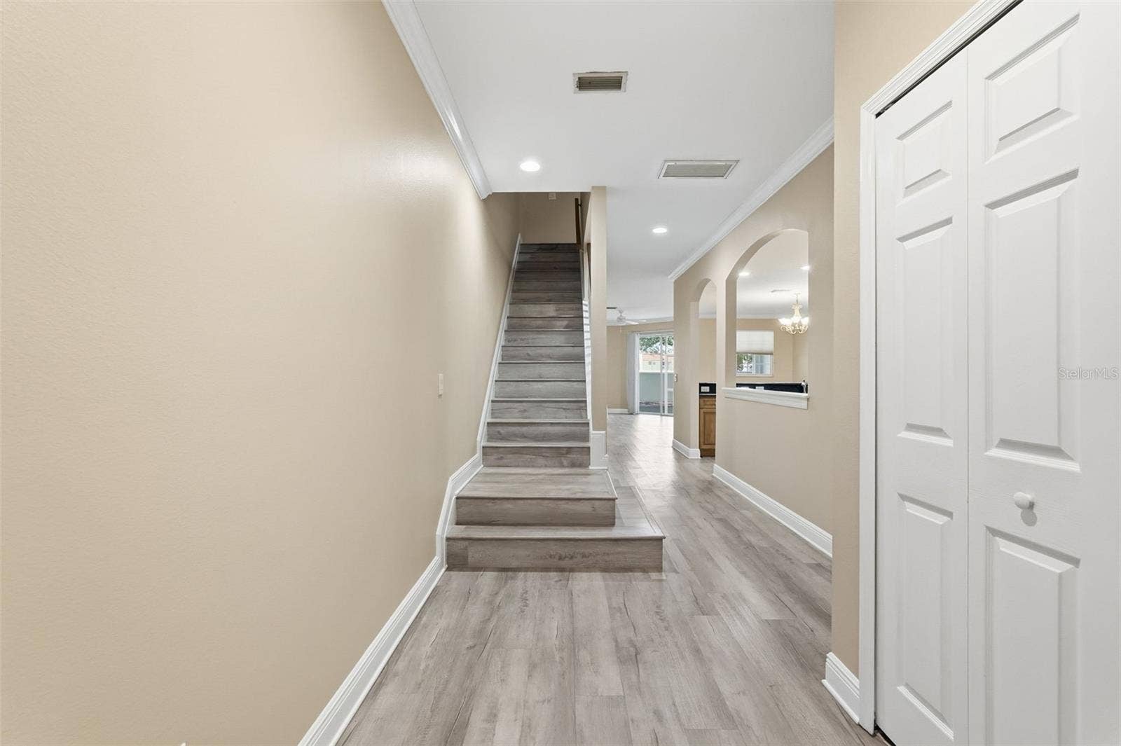 9718 TAYLOR ROSE LANE, Seminole, FL 33777 9718 TAYLOR ROSE LANE, Seminole, FL 33777