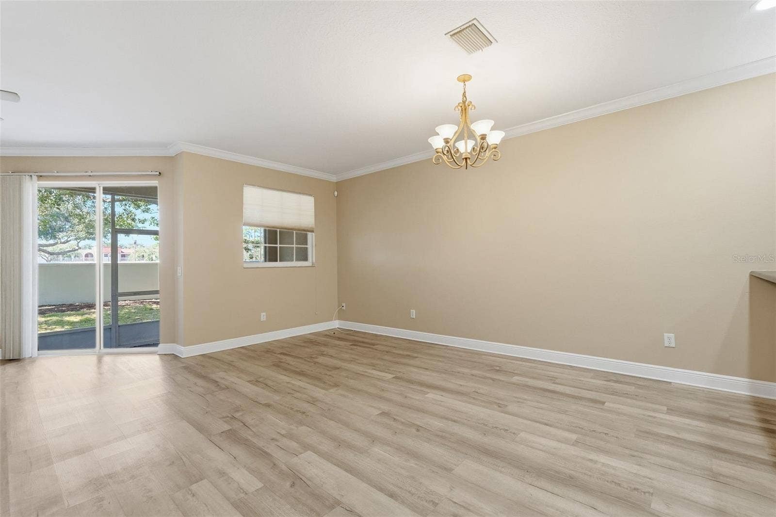 9718 TAYLOR ROSE LANE, Seminole, FL 33777 Dining room
