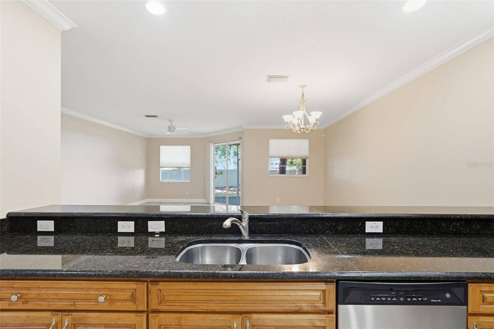 9718 TAYLOR ROSE LANE, Seminole, FL 33777 9718 TAYLOR ROSE LANE, Seminole, FL 33777