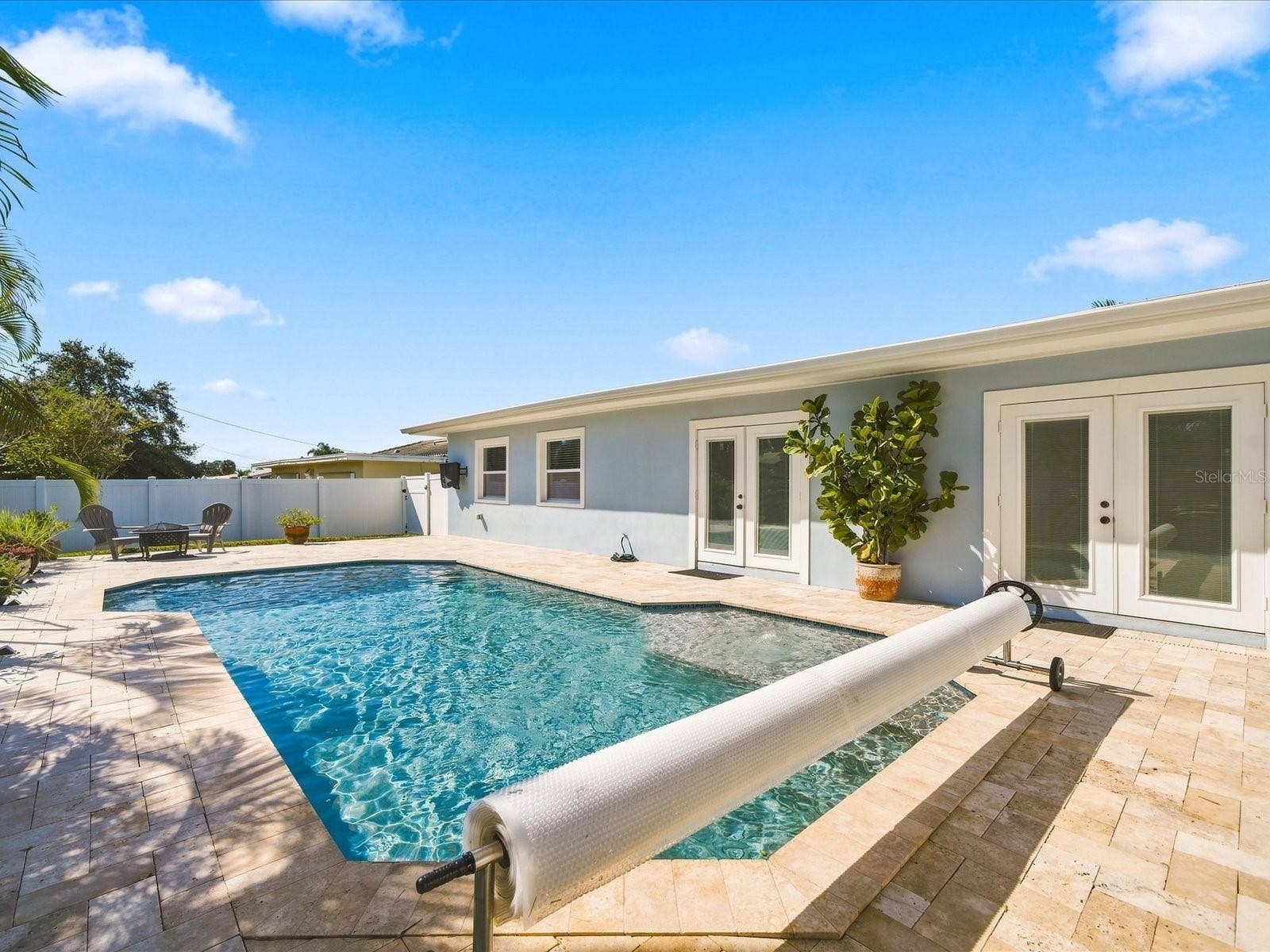 10469 IMPERIAL POINT DRIVE E, Largo, FL 33774 10469 IMPERIAL POINT DRIVE E, Largo, FL 33774