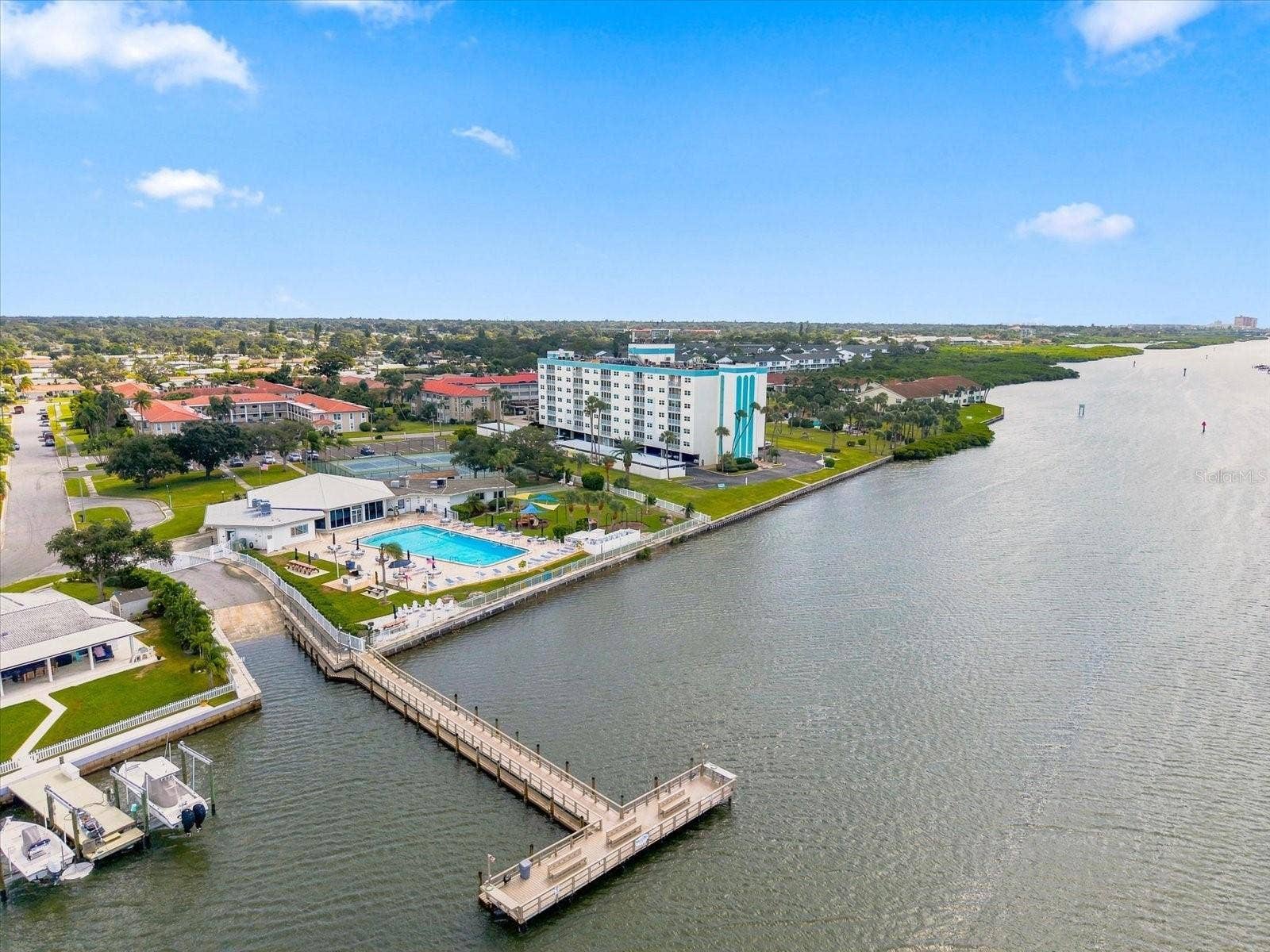 10469 IMPERIAL POINT DRIVE E, Largo, FL 33774 10469 IMPERIAL POINT DRIVE E, Largo, FL 33774