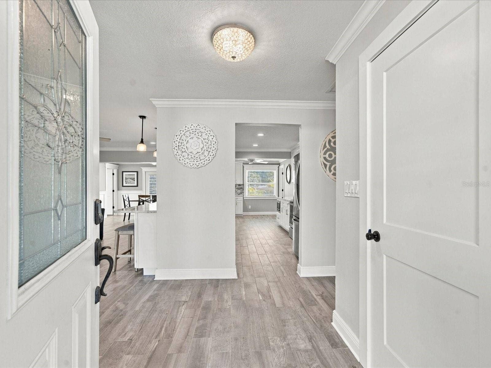 10469 IMPERIAL POINT DRIVE E, Largo, FL 33774 10469 IMPERIAL POINT DRIVE E, Largo, FL 33774