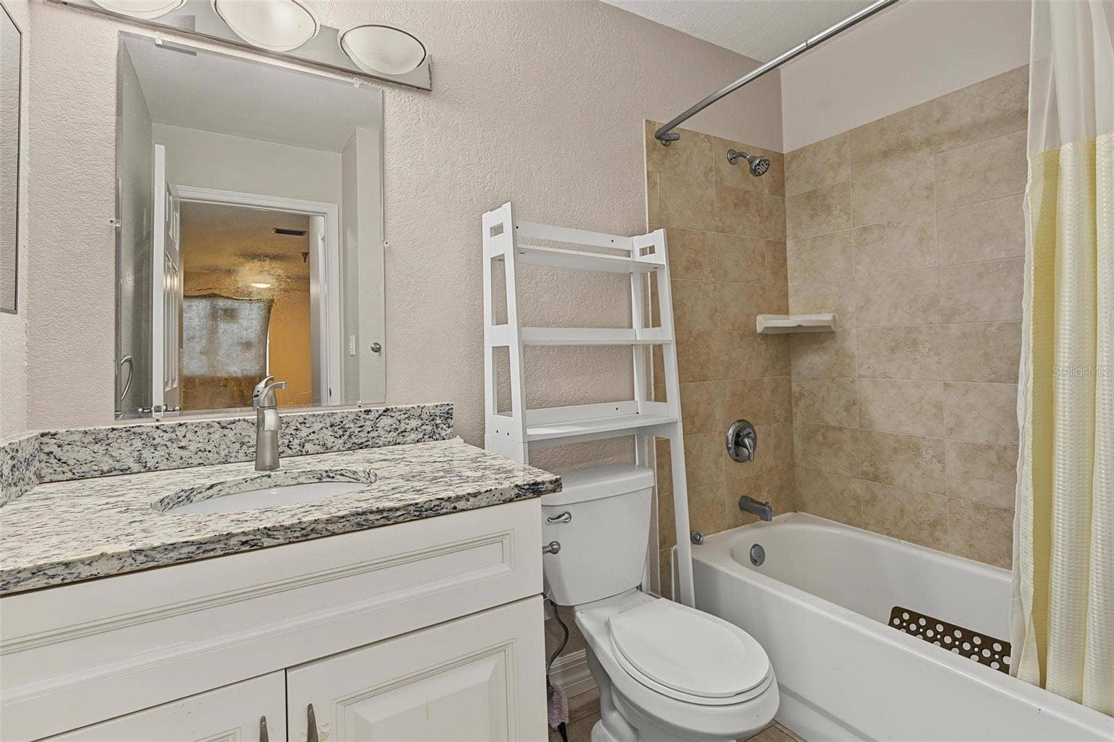 10263 GANDY BOULEVARD N, #101, St Petersburg, FL 33702
