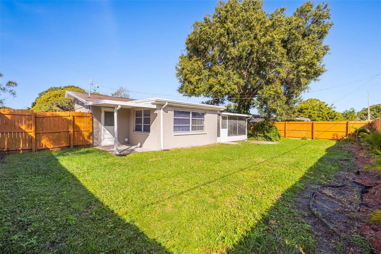3302 JAMESTOWN DRIVE, Holiday, FL 34691 3302 JAMESTOWN DRIVE, Holiday, FL 34691
