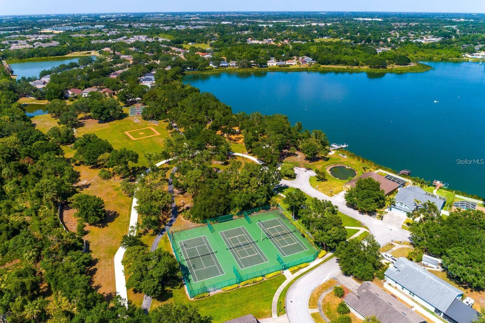 6748 WATERTON DRIVE, Riverview, FL 33578 6748 WATERTON DRIVE, Riverview, FL 33578