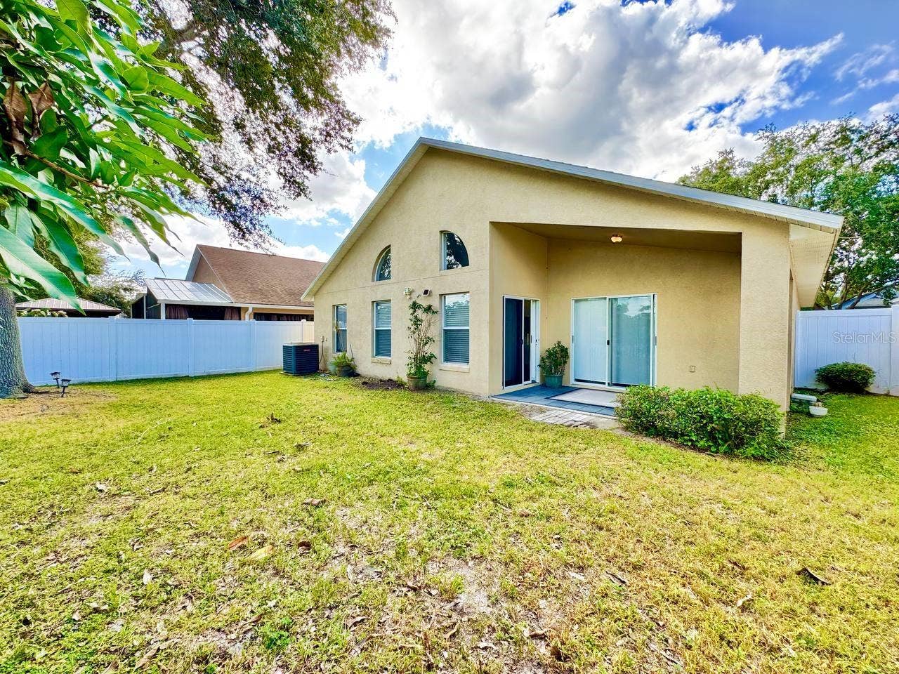 6748 WATERTON DRIVE, Riverview, FL 33578 6748 WATERTON DRIVE, Riverview, FL 33578