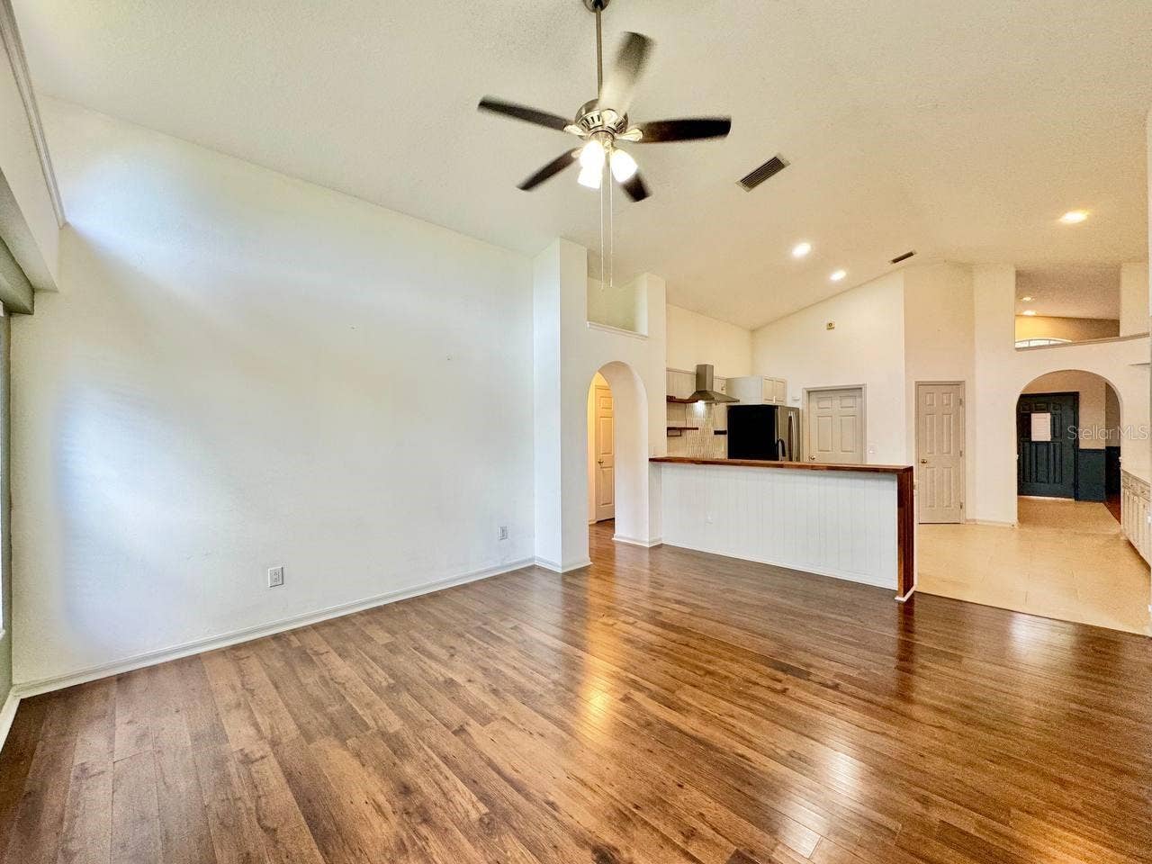 6748 WATERTON DRIVE, Riverview, FL 33578 6748 WATERTON DRIVE, Riverview, FL 33578
