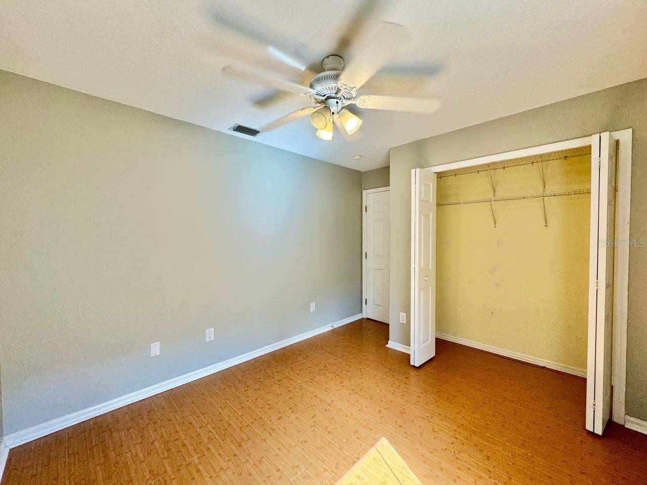 6748 WATERTON DRIVE, Riverview, FL 33578 6748 WATERTON DRIVE, Riverview, FL 33578