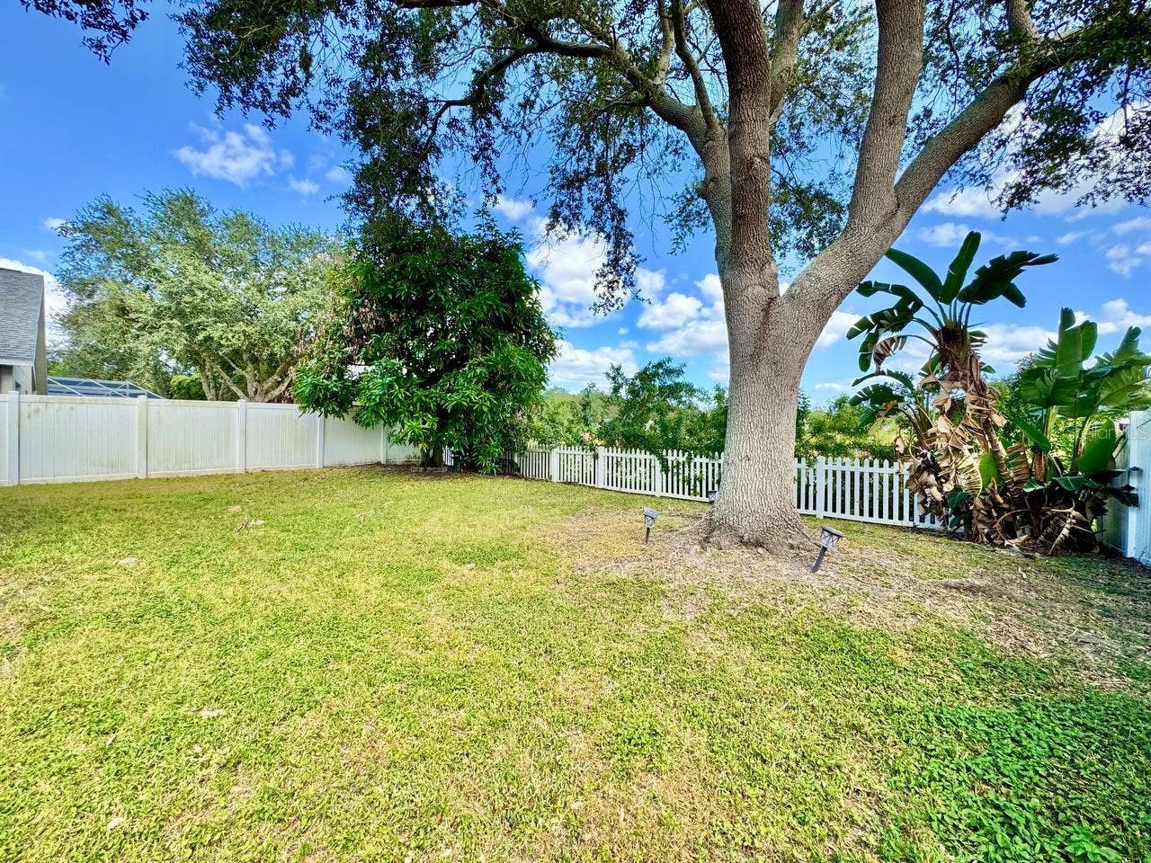 6748 WATERTON DRIVE, Riverview, FL 33578 6748 WATERTON DRIVE, Riverview, FL 33578