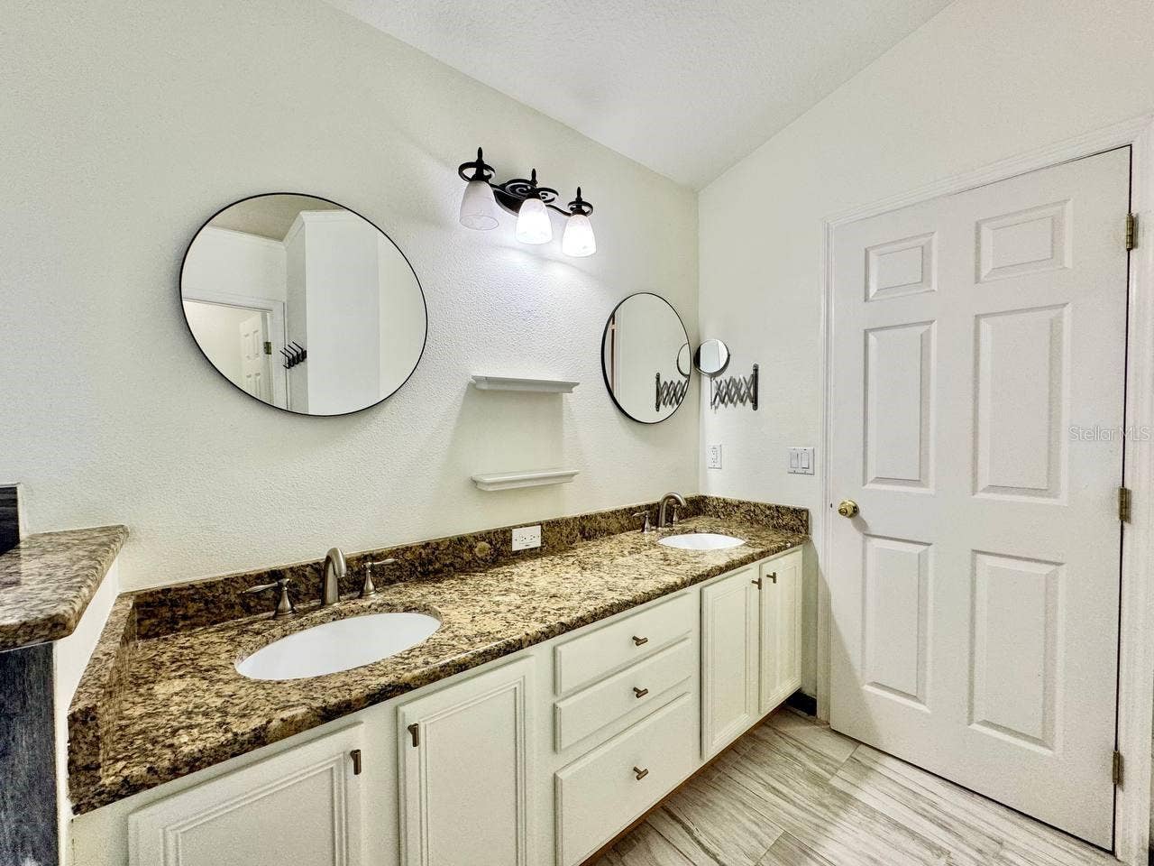 6748 WATERTON DRIVE, Riverview, FL 33578 6748 WATERTON DRIVE, Riverview, FL 33578