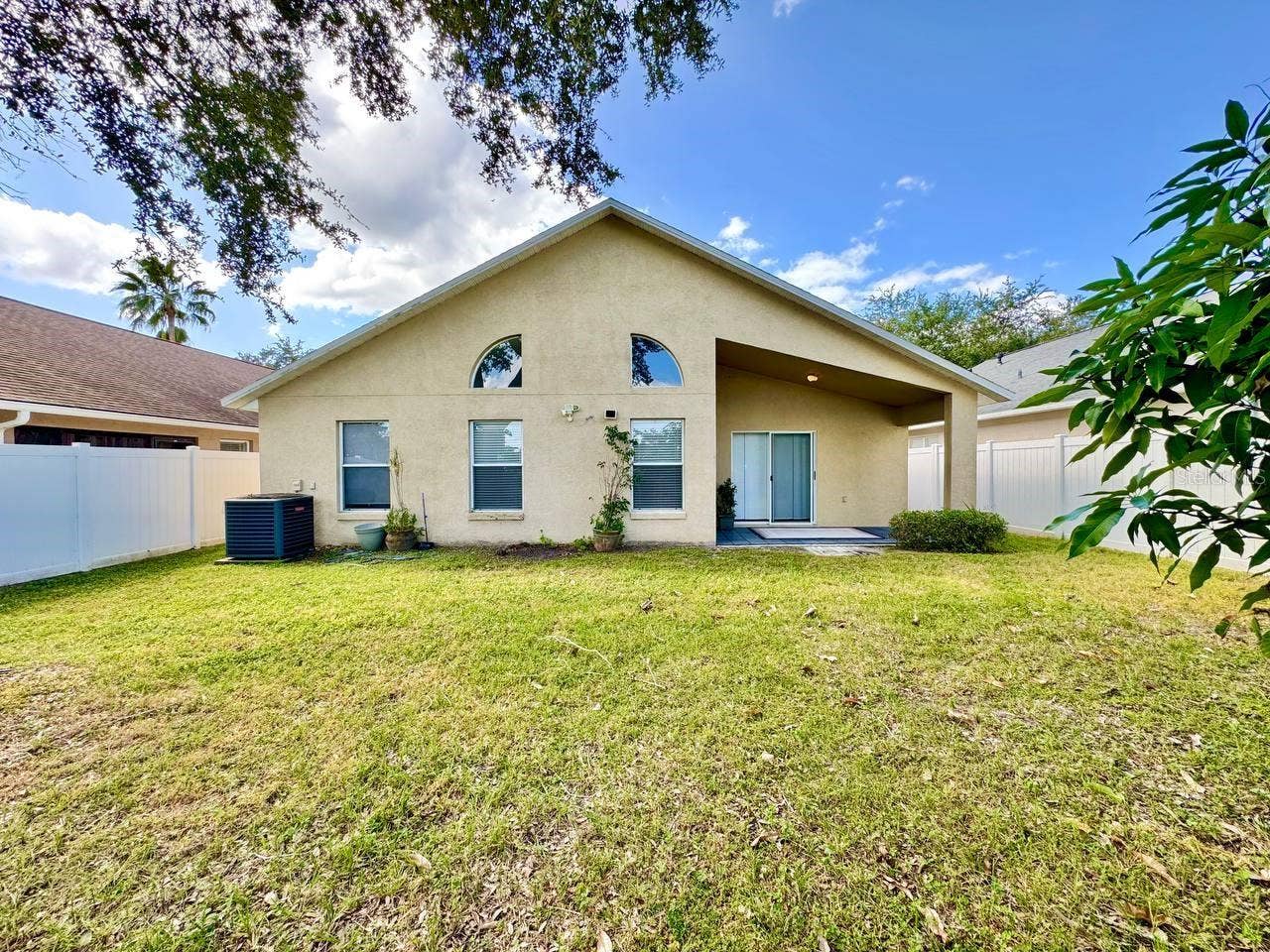 6748 WATERTON DRIVE, Riverview, FL 33578 6748 WATERTON DRIVE, Riverview, FL 33578