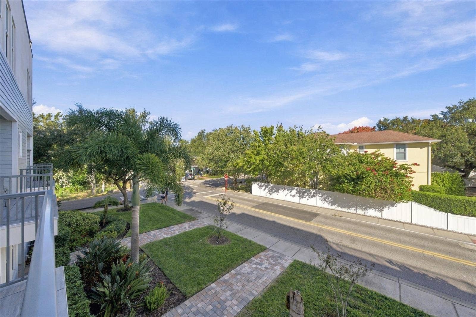 2442 W MISSISSIPPI AVENUE, #3, Tampa, FL 33629 2442 W MISSISSIPPI AVENUE, #3, Tampa, FL 33629