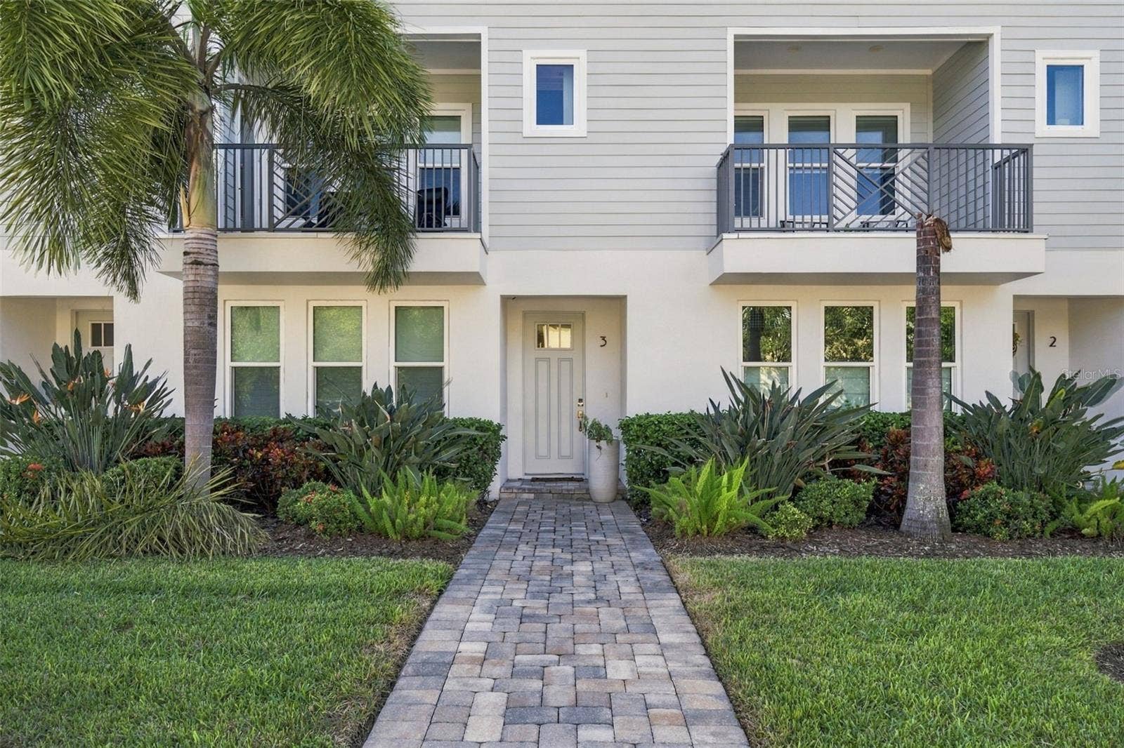 2442 W MISSISSIPPI AVENUE, #3, Tampa, FL 33629 2442 W MISSISSIPPI AVENUE, #3, Tampa, FL 33629