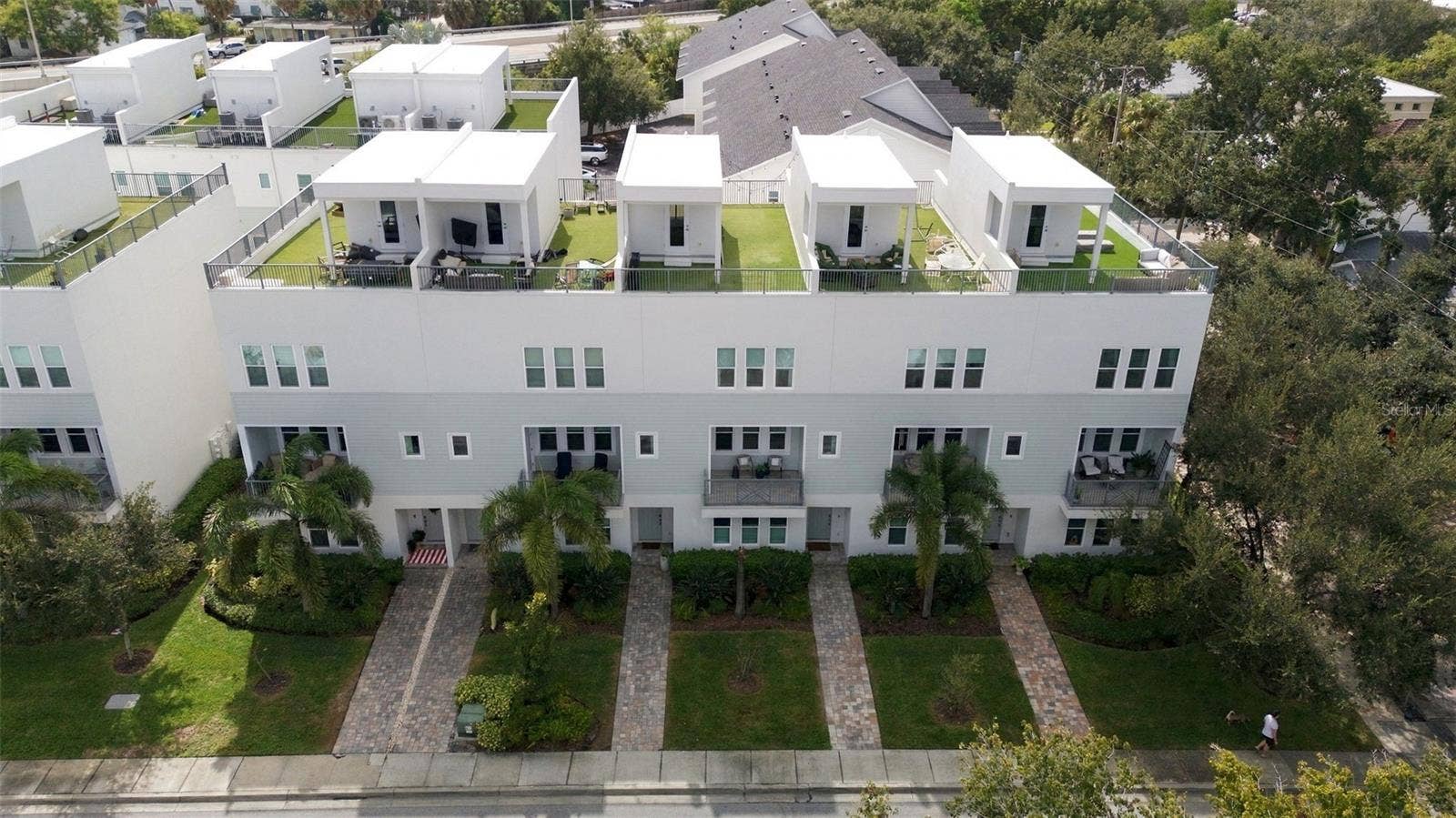 2442 W MISSISSIPPI AVENUE, #3, Tampa, FL 33629 2442 W MISSISSIPPI AVENUE, #3, Tampa, FL 33629