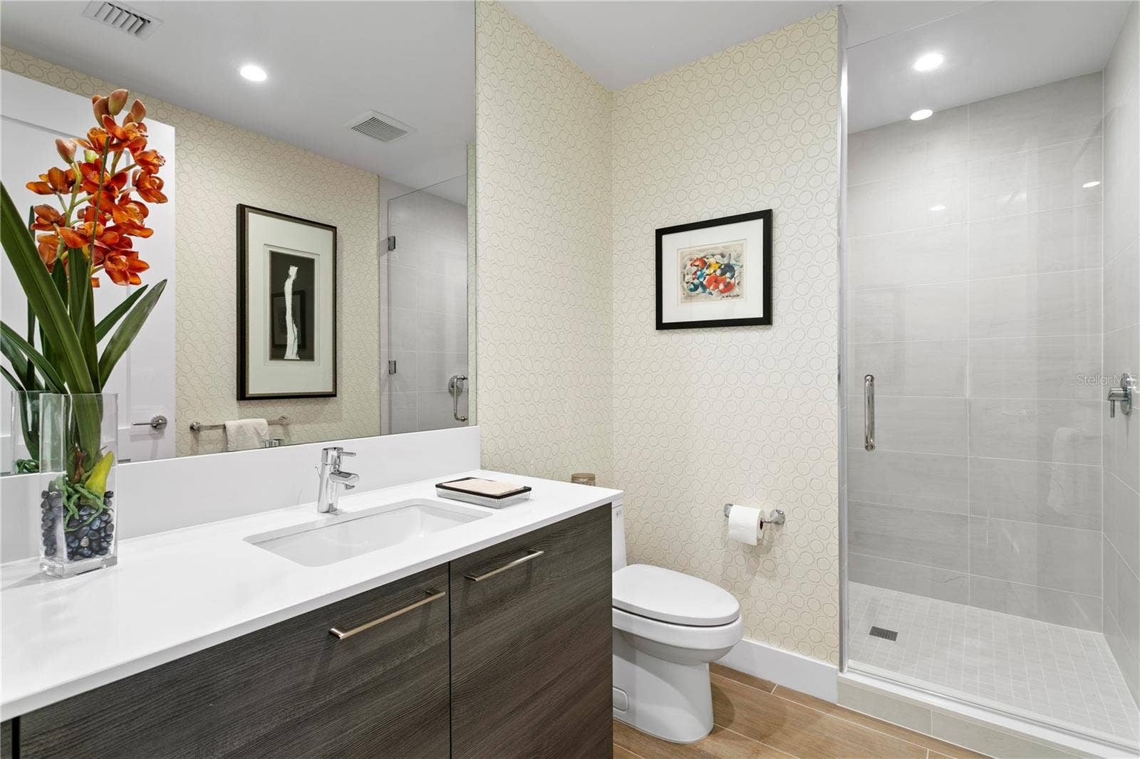 301 1ST STREET S, #3201, St Petersburg, FL 33701 Bath 2