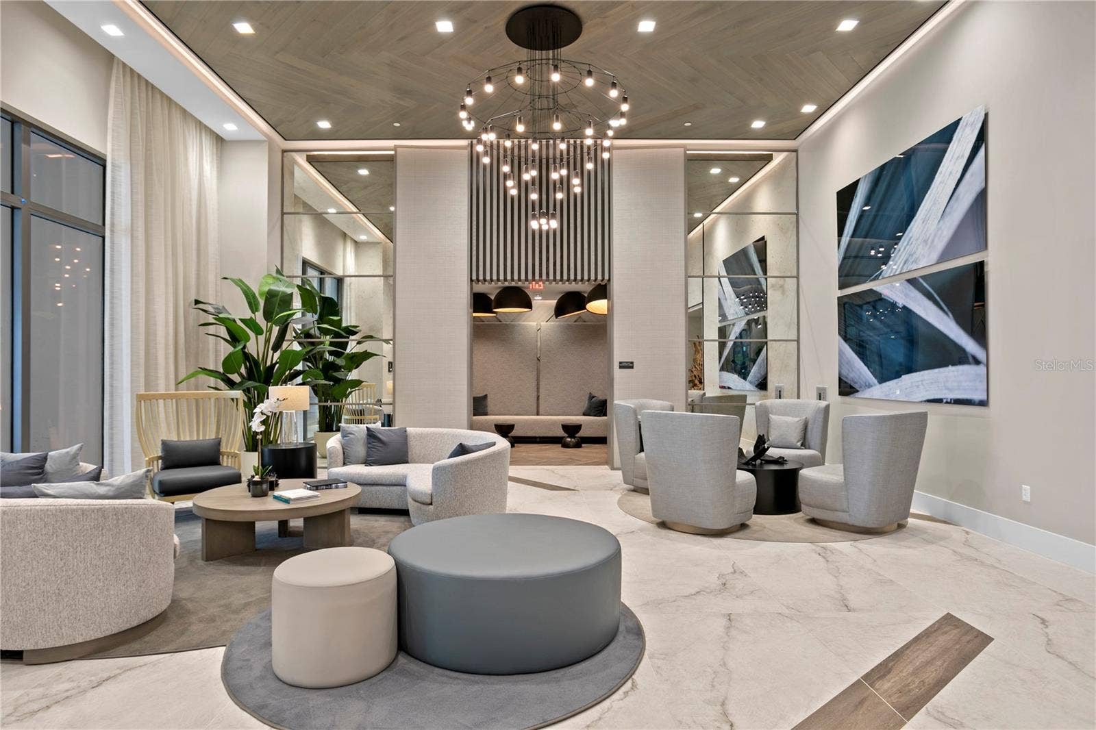 301 1ST STREET S, #3201, St Petersburg, FL 33701 Lobby