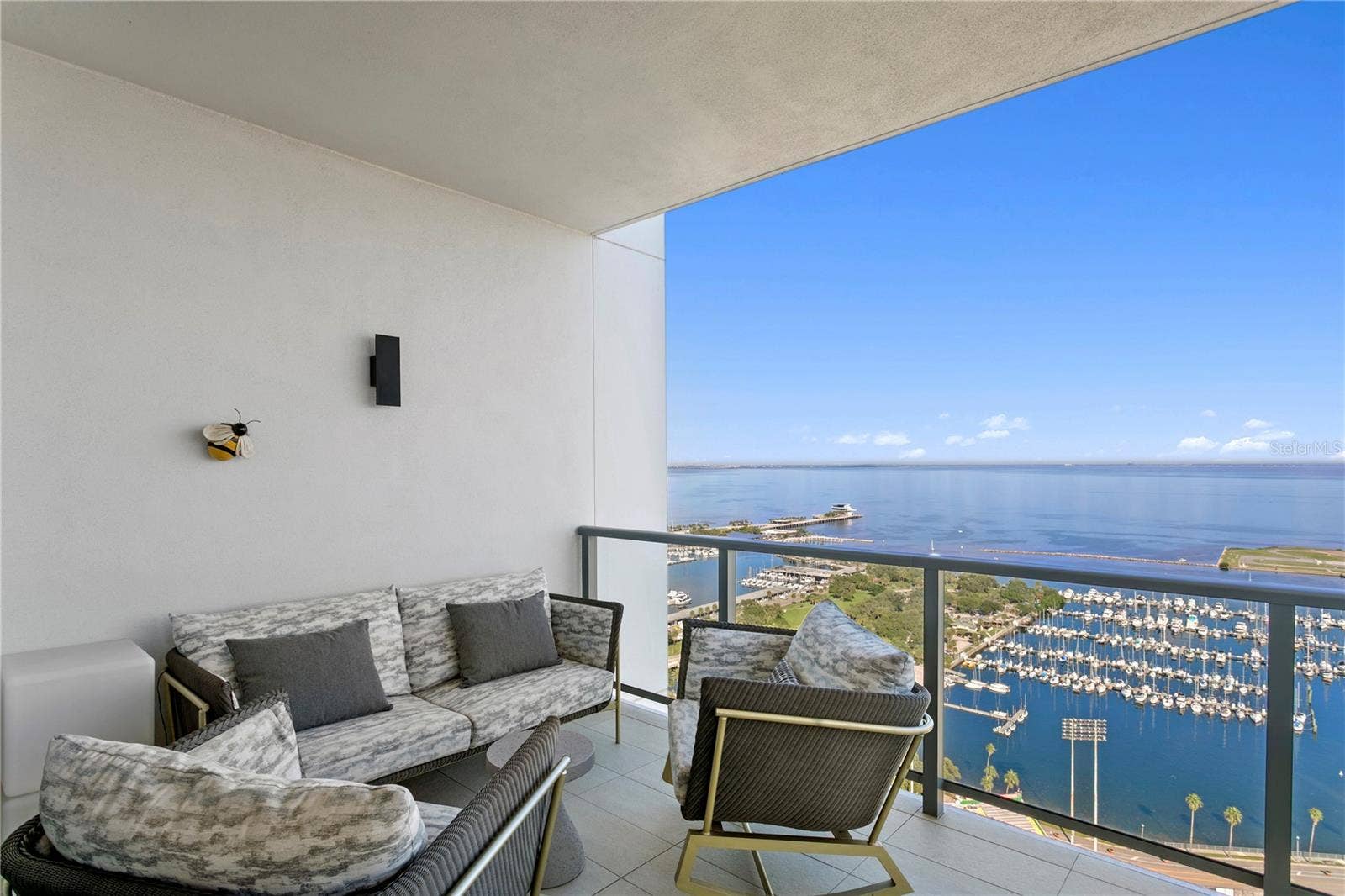 301 1ST STREET S, #3201, St Petersburg, FL 33701 301 1ST STREET S, #3201, St Petersburg, FL 33701