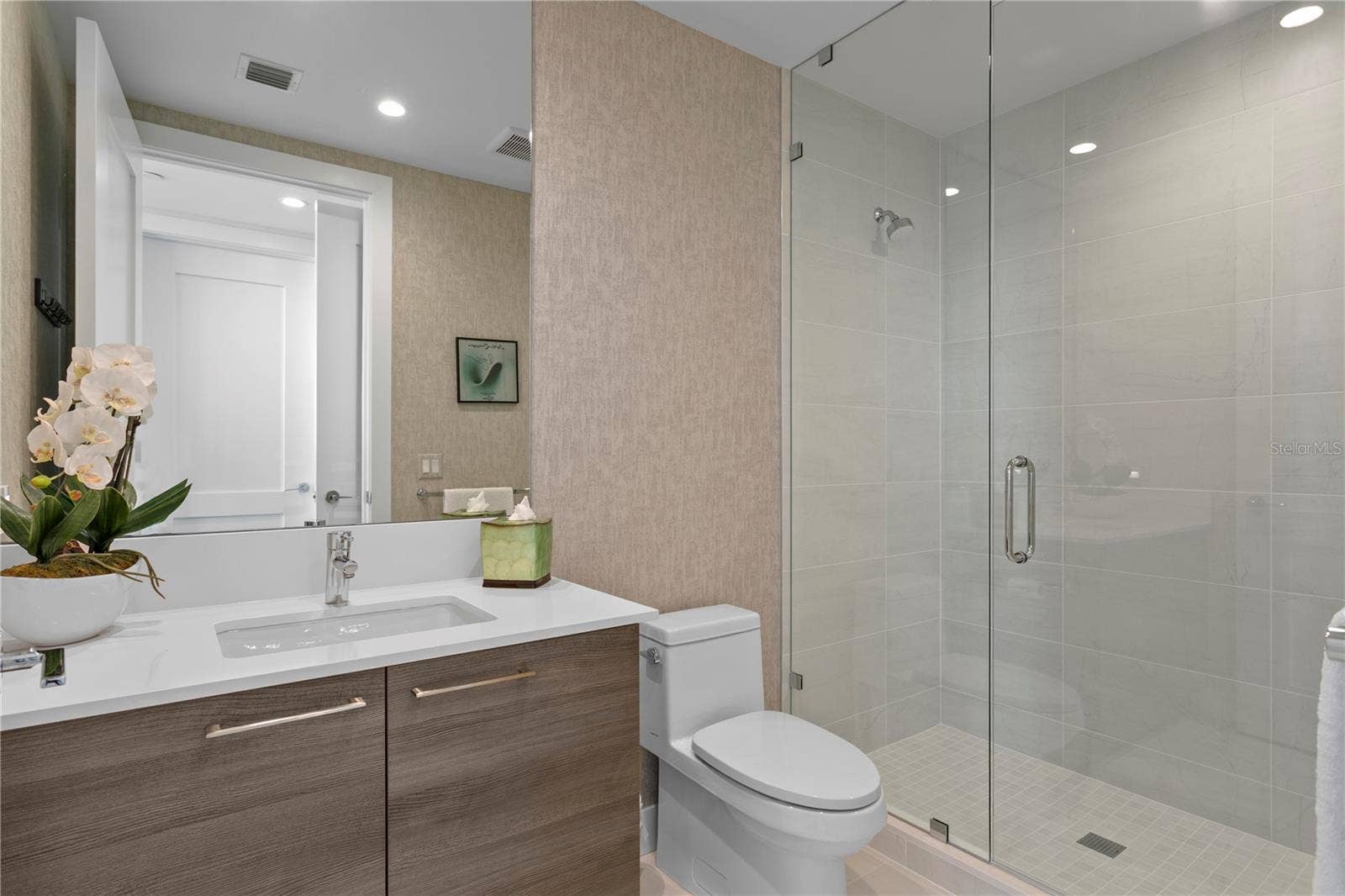 301 1ST STREET S, #3201, St Petersburg, FL 33701 Bath 4