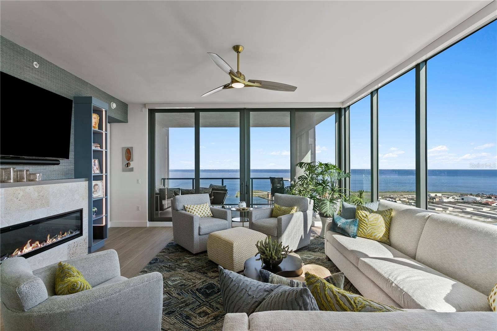 301 1ST STREET S, #3201, St Petersburg, FL 33701 301 1ST STREET S, #3201, St Petersburg, FL 33701