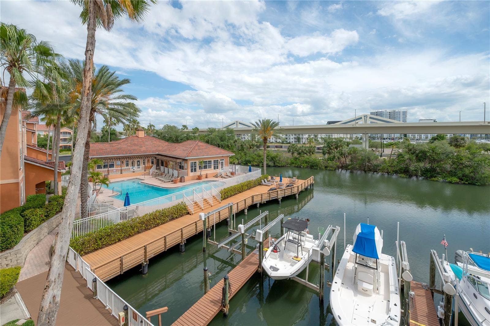 5000 CULBREATH KEY WAY, #7-702, Tampa, FL 33611 5000 CULBREATH KEY WAY, #7-702, Tampa, FL 33611