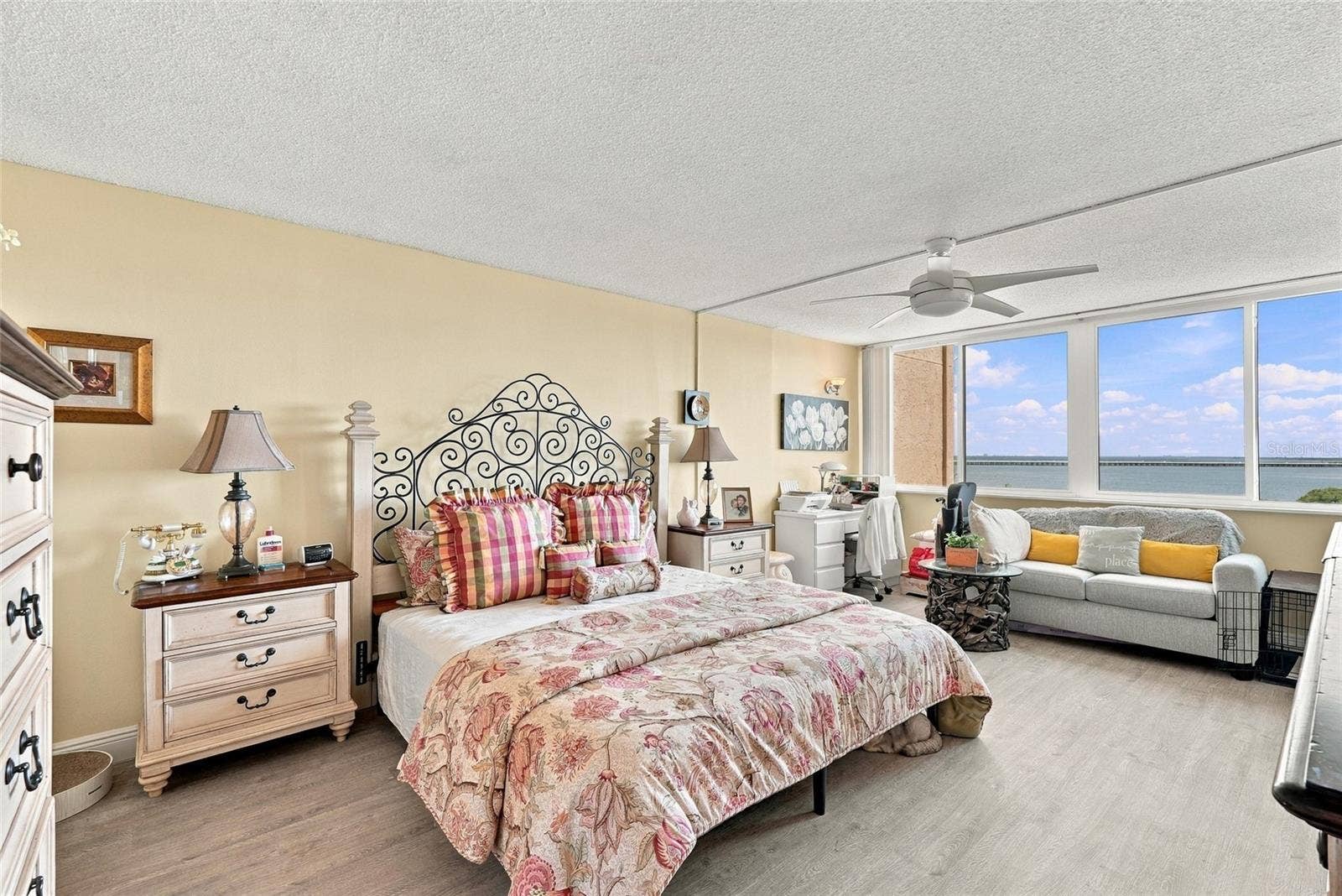 2616 COVE CAY DRIVE, #906, Clearwater, FL 33760 2616 COVE CAY DRIVE, #906, Clearwater, FL 33760