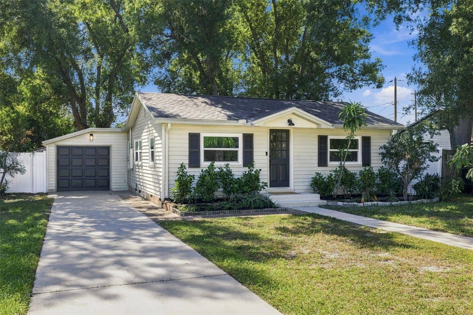 5160 45TH AVENUE N, St Petersburg, FL 33709 5160 45TH AVENUE N, St Petersburg, FL 33709