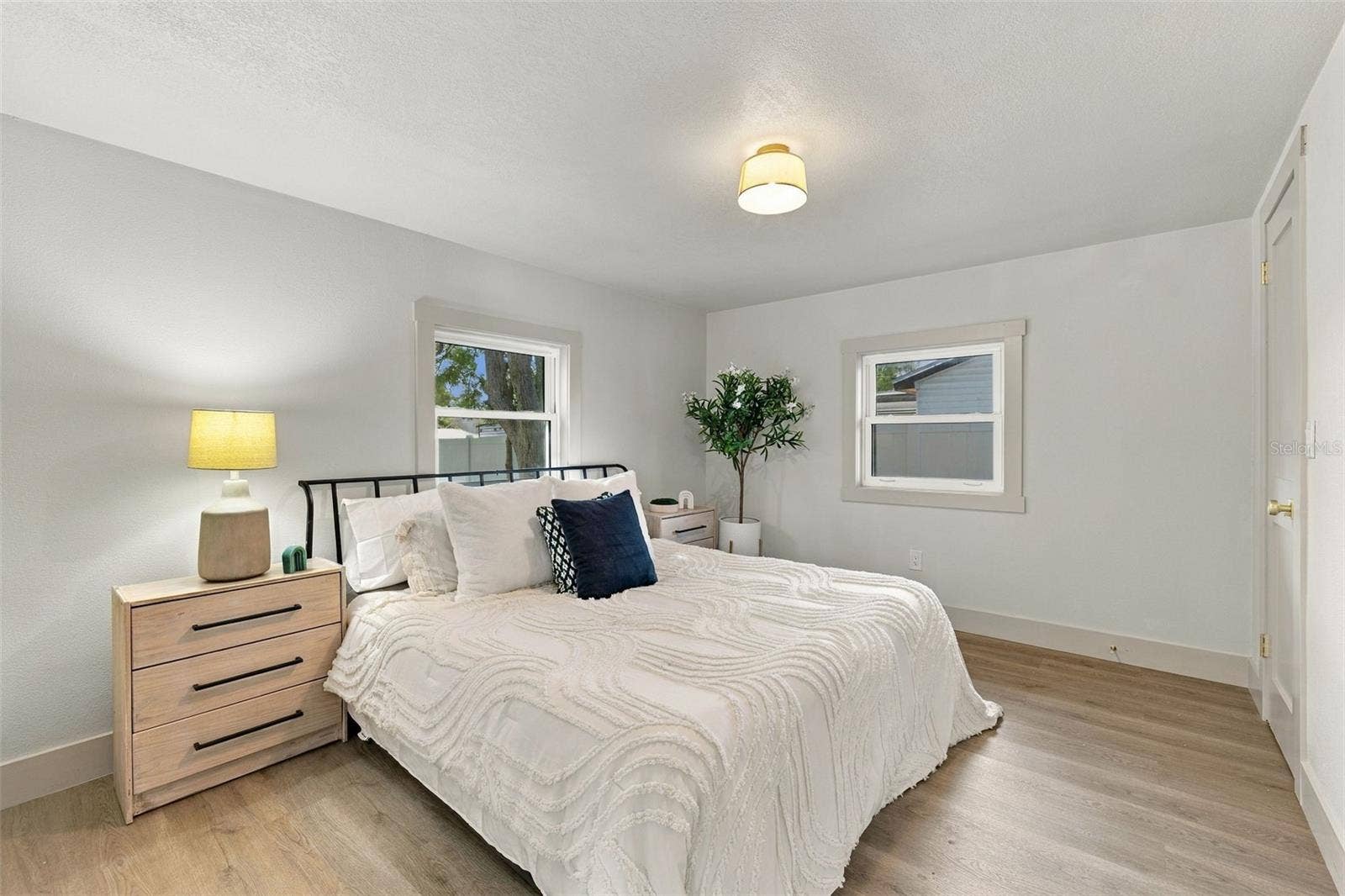 5160 45TH AVENUE N, St Petersburg, FL 33709 5160 45TH AVENUE N, St Petersburg, FL 33709