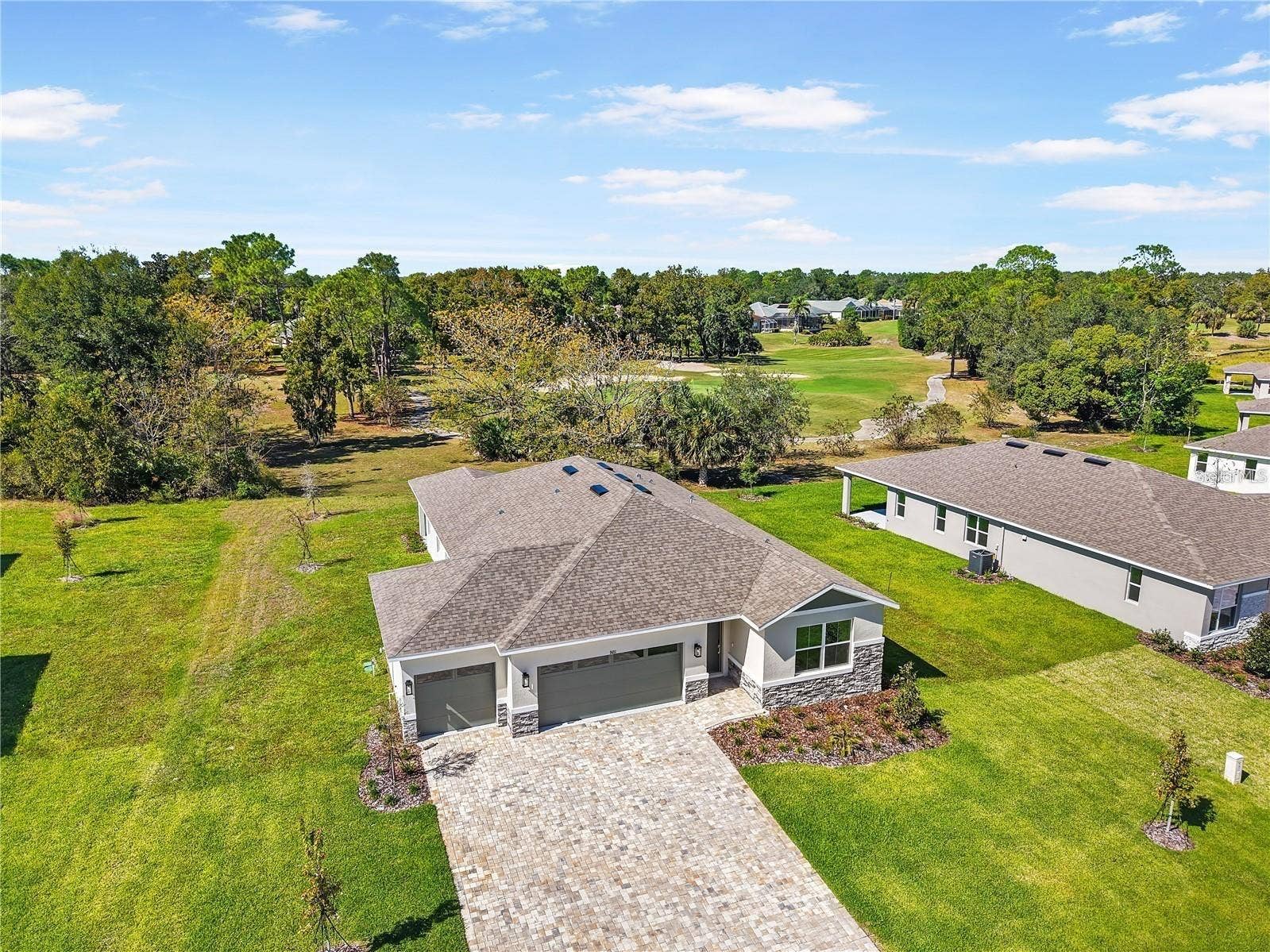 9211 PLAYERS DRIVE, Weeki Wachee, FL 34613