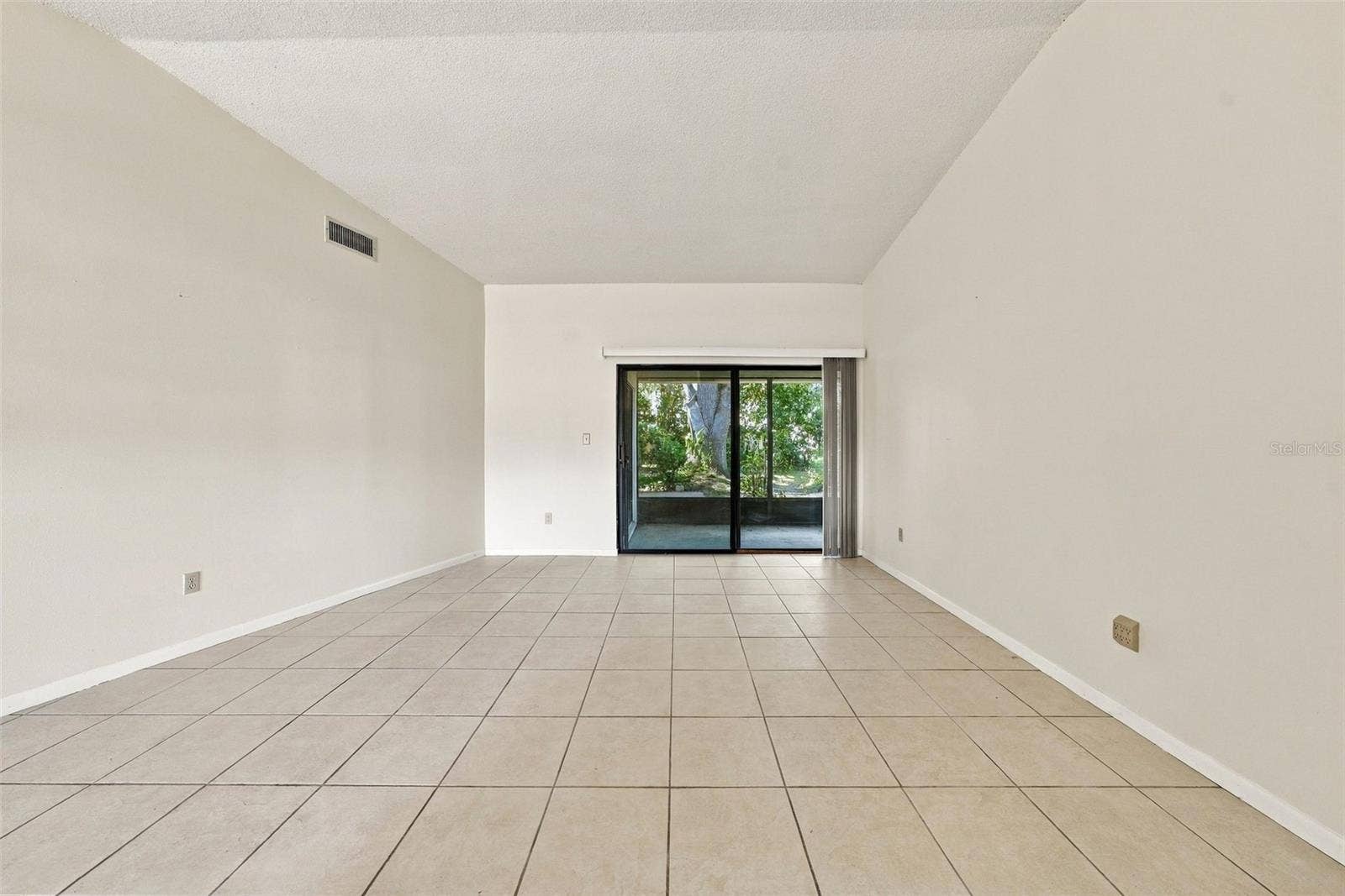 4301 ELLENVILLE PLACE, Valrico, FL 33596 4301 ELLENVILLE PLACE, Valrico, FL 33596