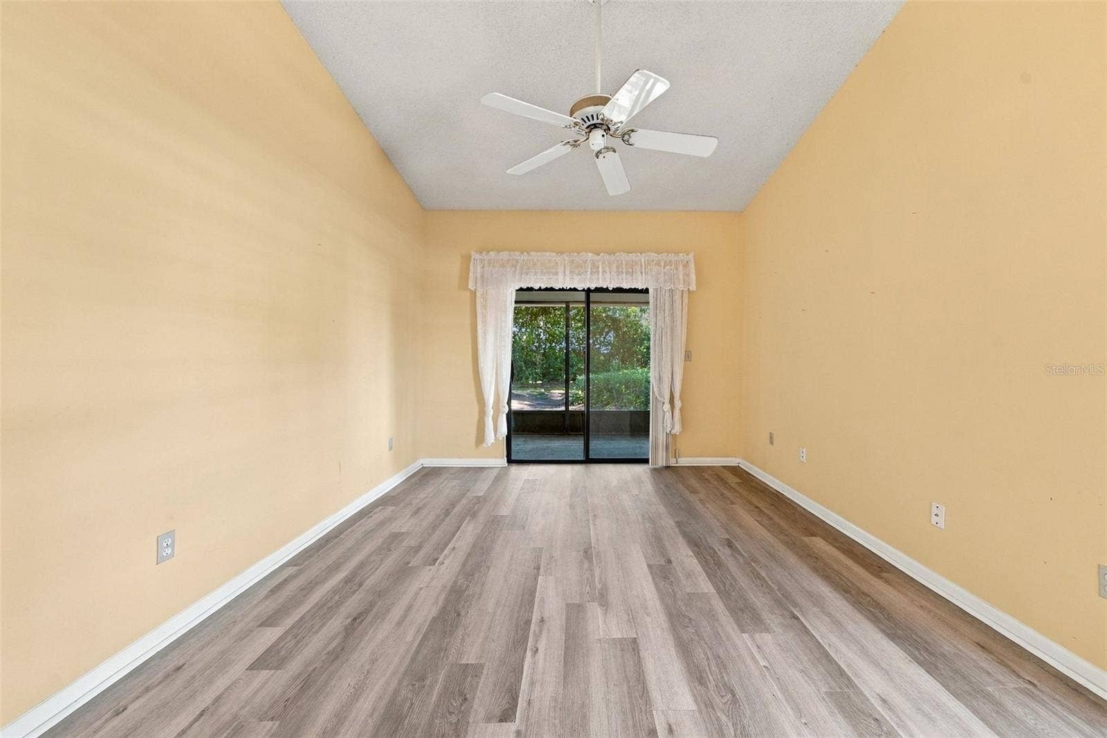 4301 ELLENVILLE PLACE, Valrico, FL 33596 4301 ELLENVILLE PLACE, Valrico, FL 33596