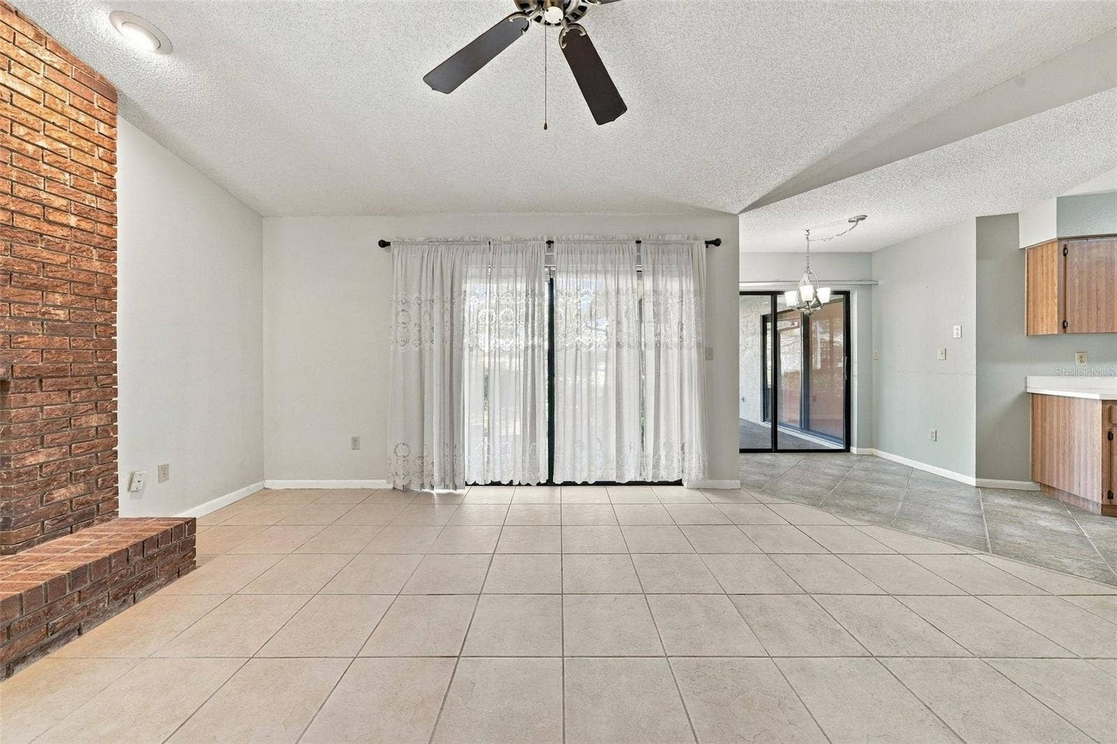 4301 ELLENVILLE PLACE, Valrico, FL 33596 4301 ELLENVILLE PLACE, Valrico, FL 33596