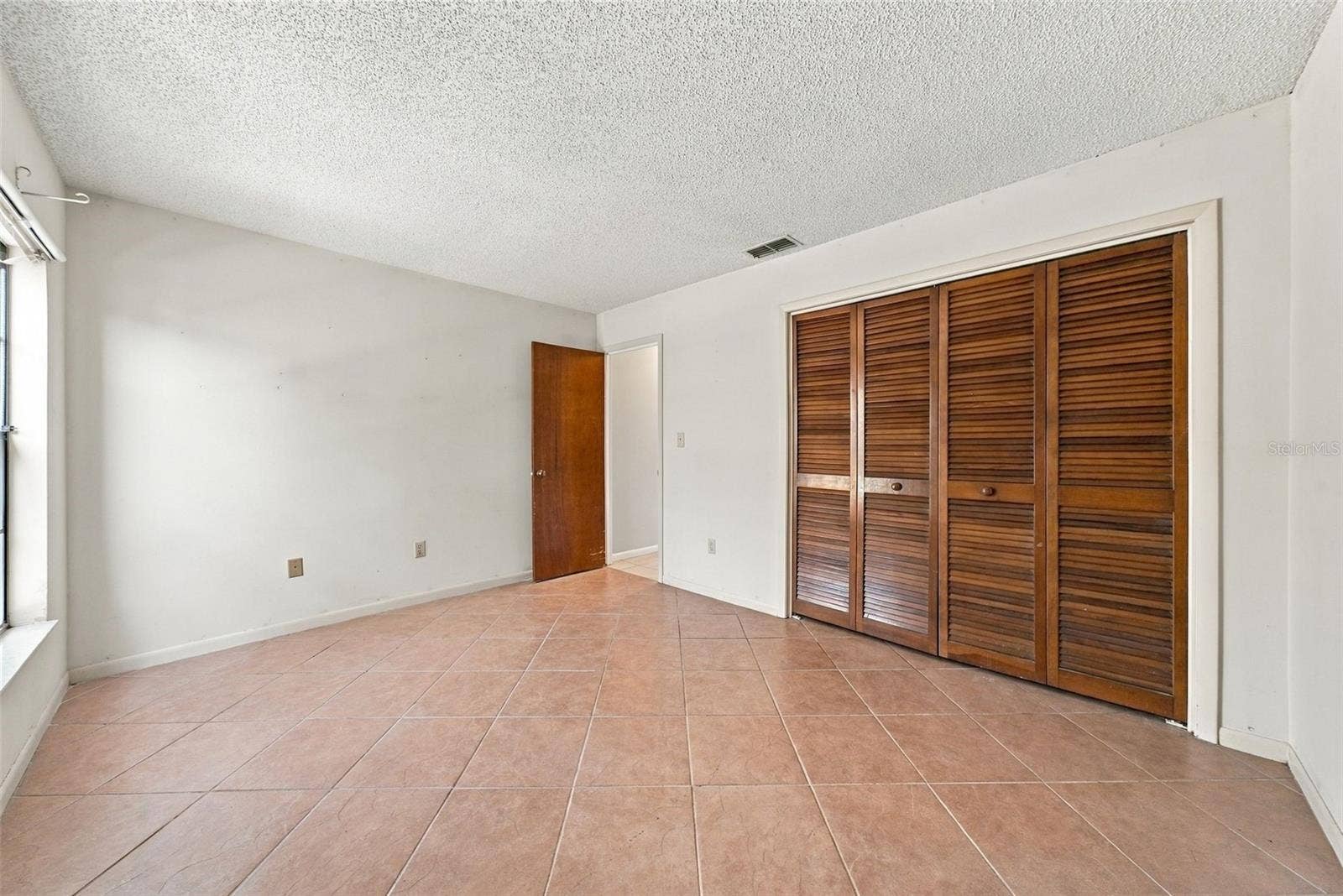 4301 ELLENVILLE PLACE, Valrico, FL 33596 4301 ELLENVILLE PLACE, Valrico, FL 33596