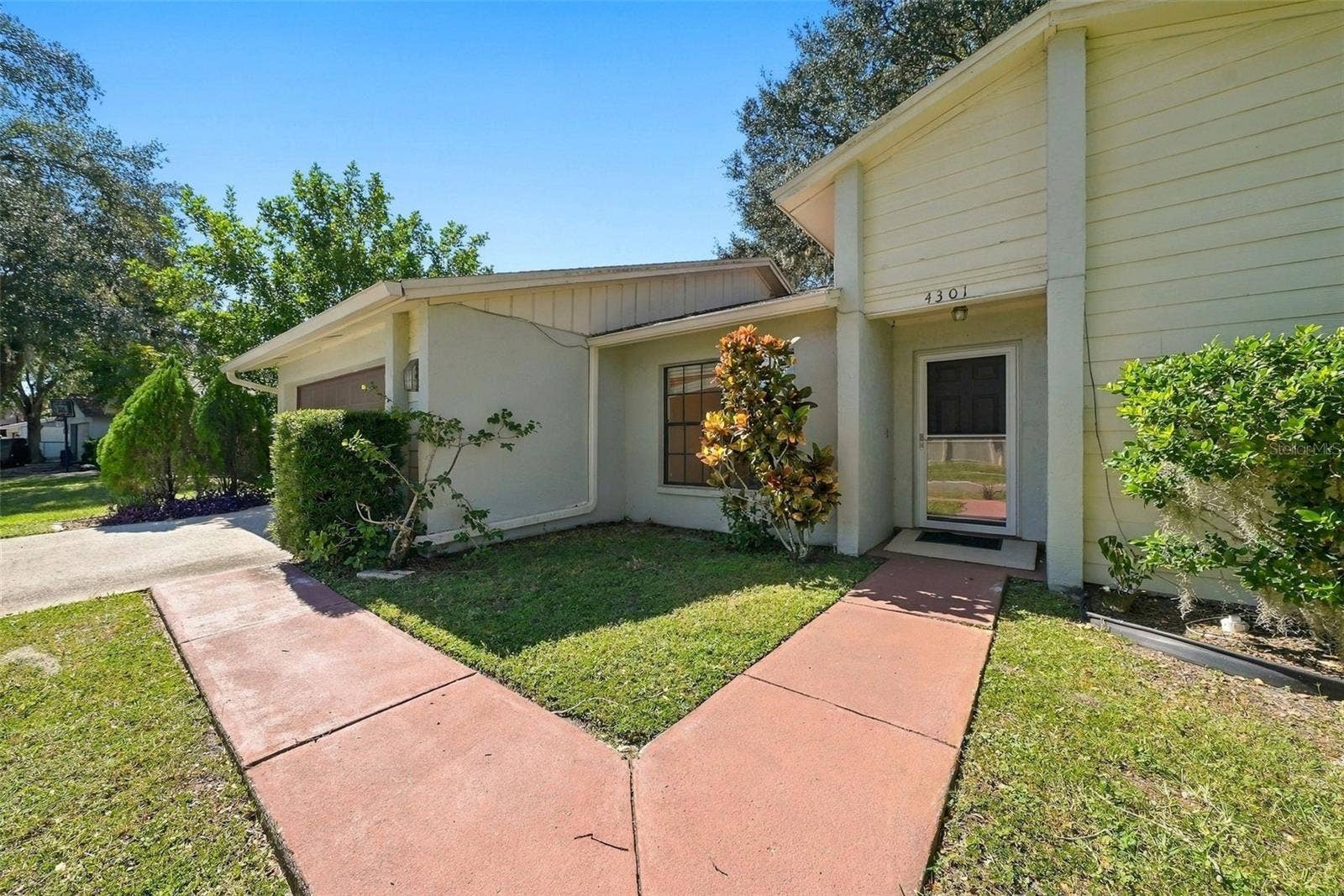 4301 ELLENVILLE PLACE, Valrico, FL 33596 4301 ELLENVILLE PLACE, Valrico, FL 33596