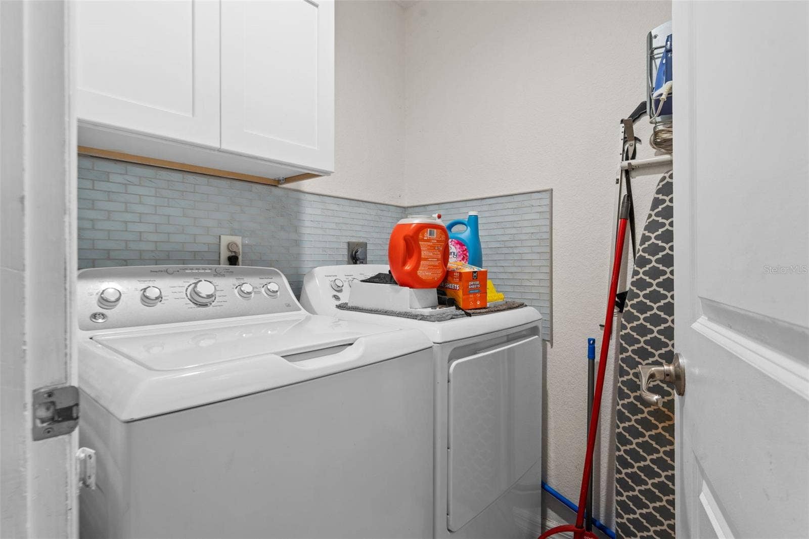 1414 BRAMBLEWOOD DRIVE, Lakeland, FL 33811 1414 BRAMBLEWOOD DRIVE, Lakeland, FL 33811
