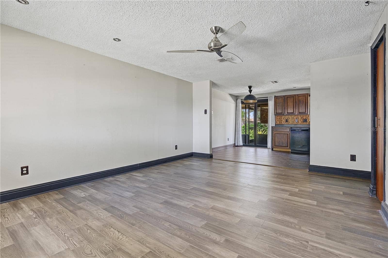 608 TIMBER BAY CIRCLE E, Oldsmar, FL 34677 608 TIMBER BAY CIRCLE E, Oldsmar, FL 34677