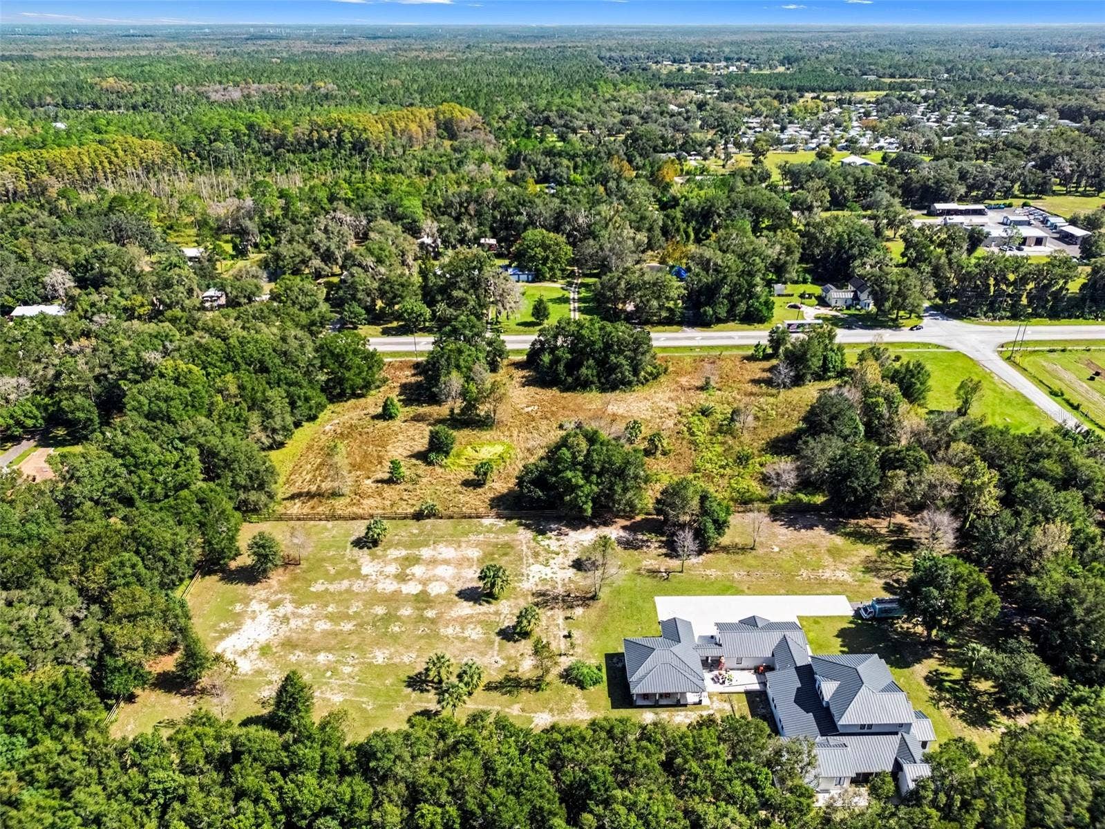 LEMON AVENUE, Lake Helen, FL 32744