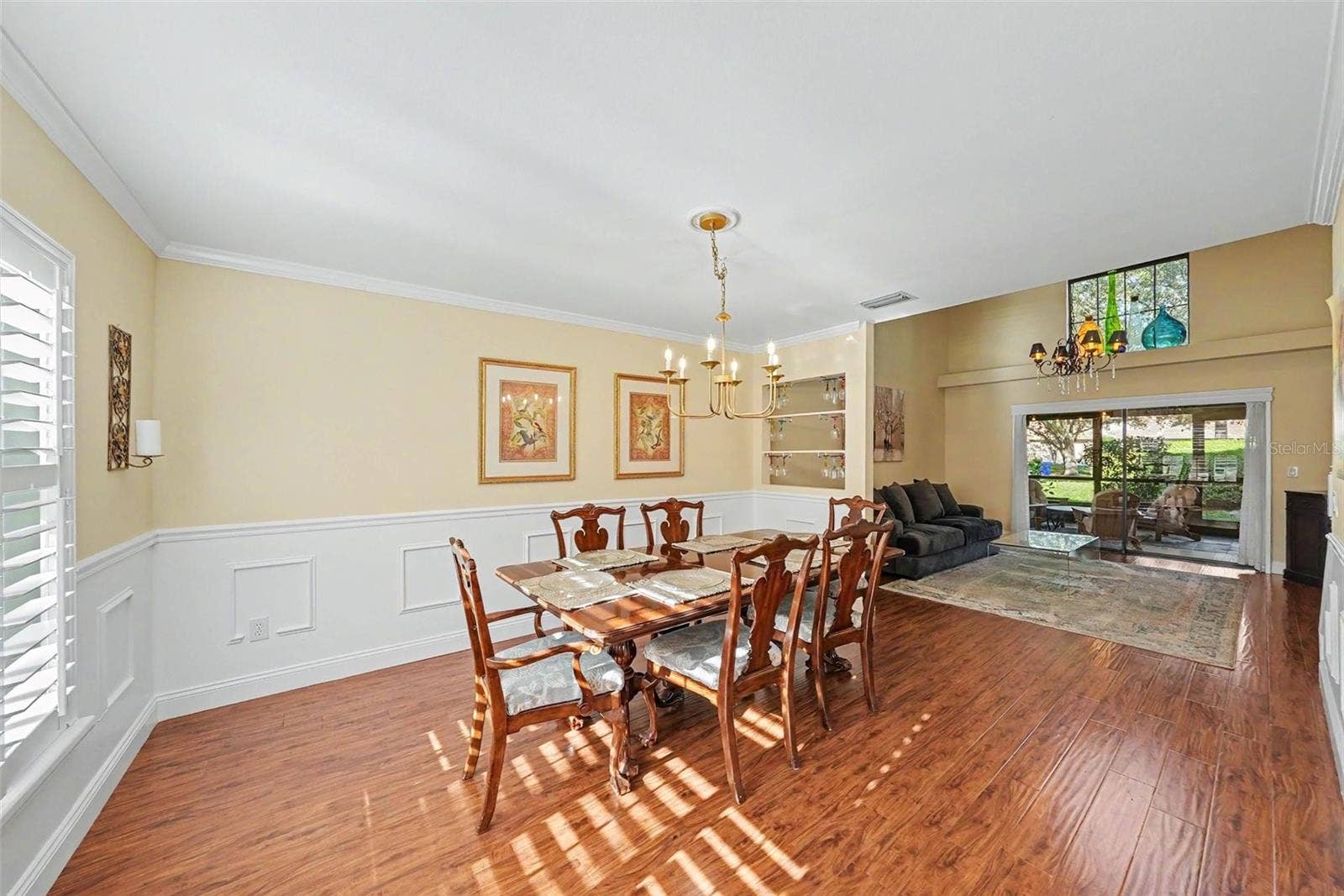 17544 FAIRMEADOW DRIVE, Tampa, FL 33647 Dining Room w/ crown