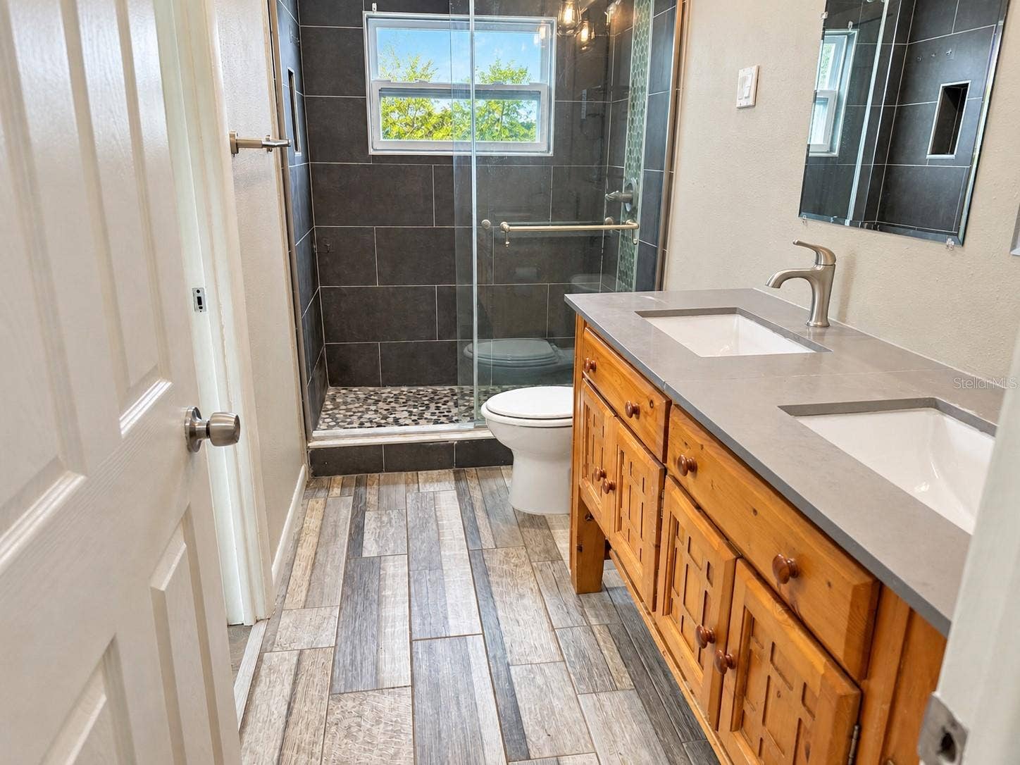 2063 LOS LOMAS DRIVE, Clearwater, FL 33763 2063 LOS LOMAS DRIVE, Clearwater, FL 33763