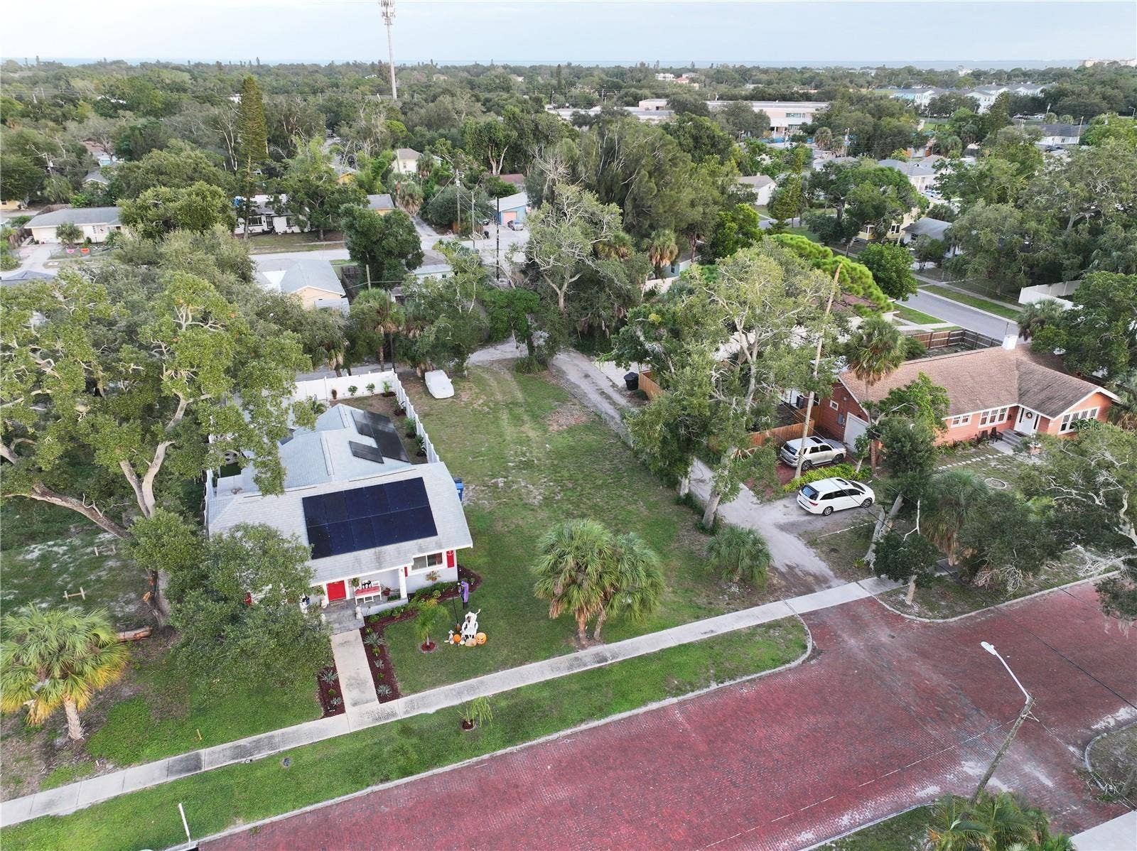 8TH ST S, St Petersburg, FL 33705 8TH ST S, St Petersburg, FL 33705