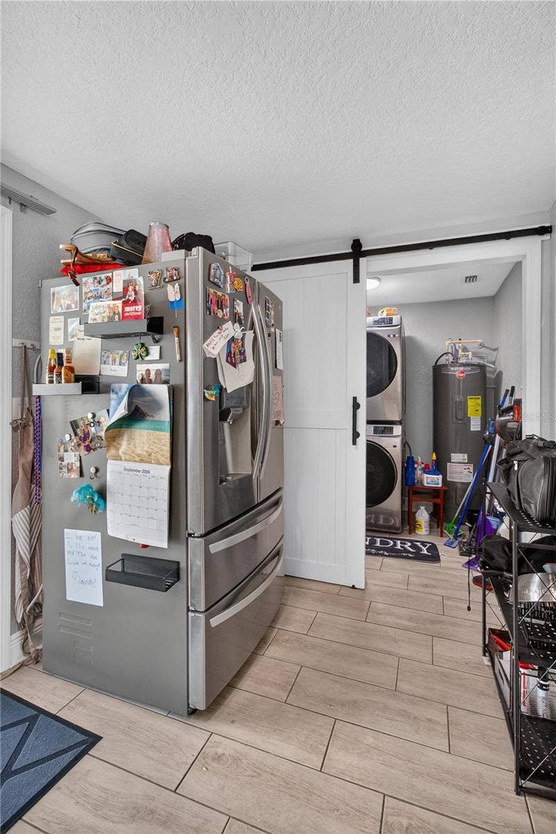 2602 E 110TH AVENUE, Tampa, FL 33612 Fridge Space