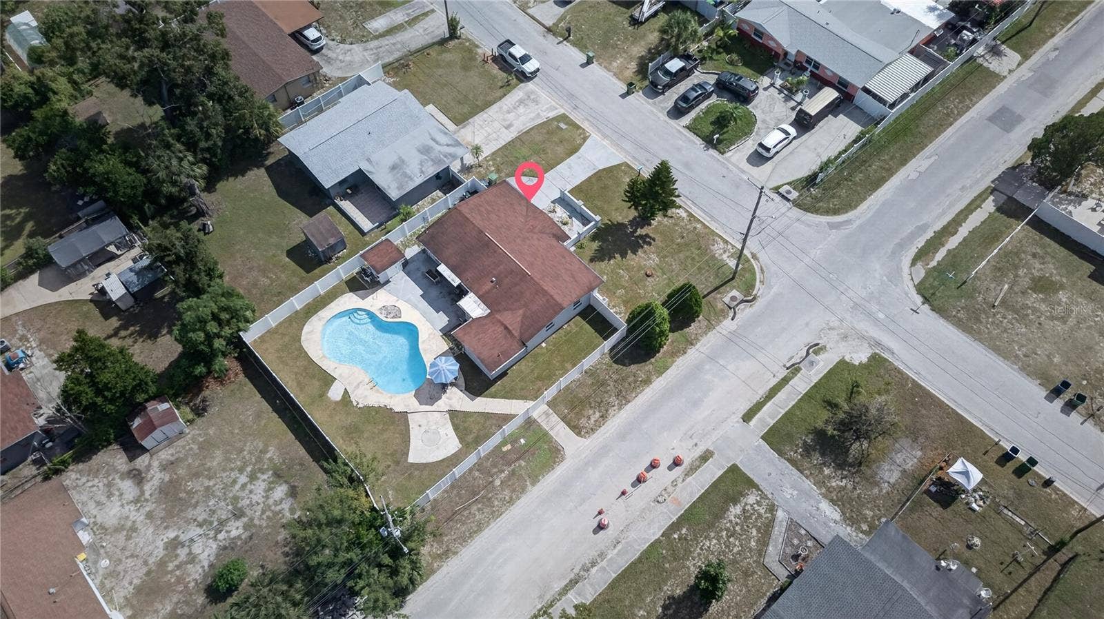2602 E 110TH AVENUE, Tampa, FL 33612 Corner View