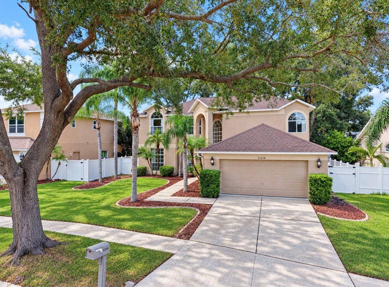 11214 LONGBROOKE DRIVE, Riverview, FL 33579 11214 LONGBROOKE DRIVE, Riverview, FL 33579