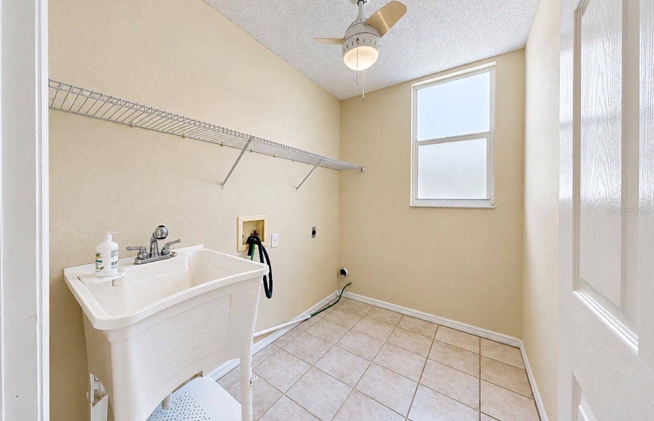 11214 LONGBROOKE DRIVE, Riverview, FL 33579 11214 LONGBROOKE DRIVE, Riverview, FL 33579