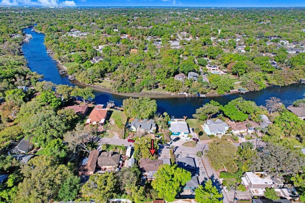 6703 N RIVER BOULEVARD, Tampa, FL 33604 6703 N RIVER BOULEVARD, Tampa, FL 33604