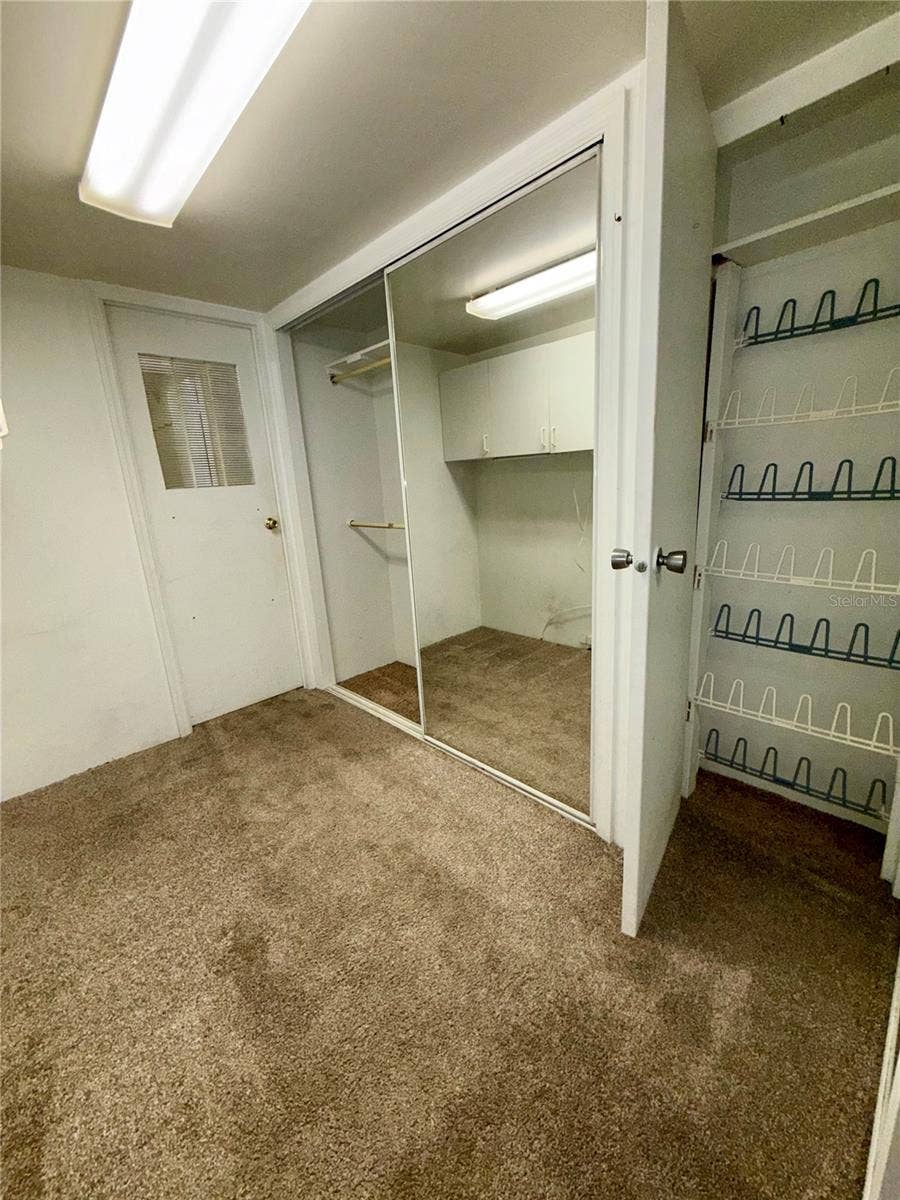 82208 F STREET N, #208, Pinellas Park, FL 33781 Primary Dual Closet Suite