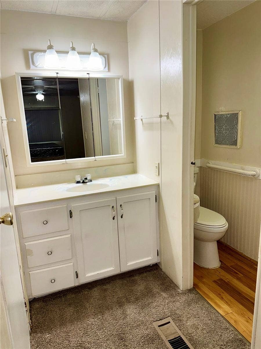 82208 F STREET N, #208, Pinellas Park, FL 33781 Primary Bathroom Vanity
