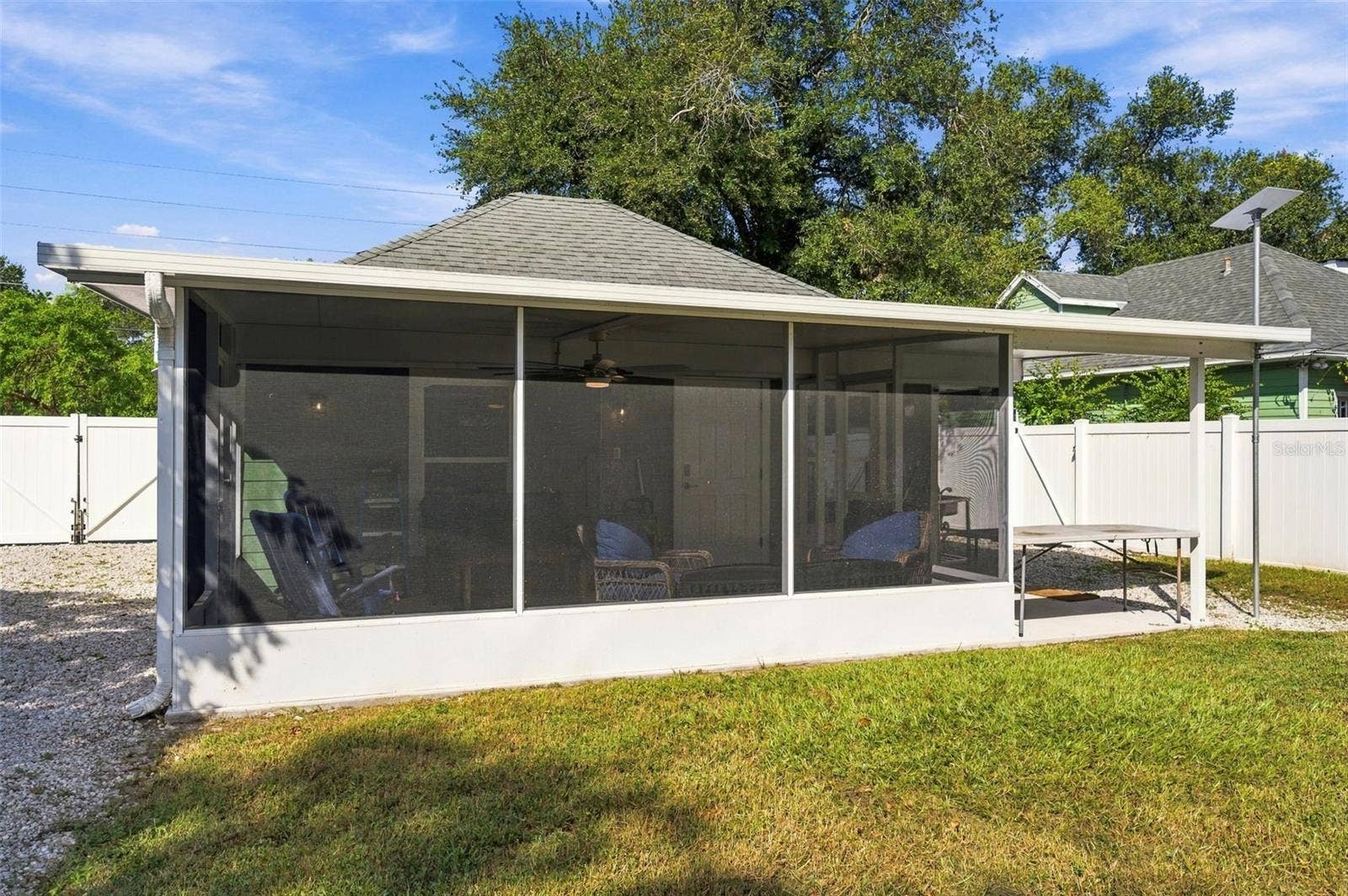 10350 54TH AVENUE N, St Petersburg, FL 33708