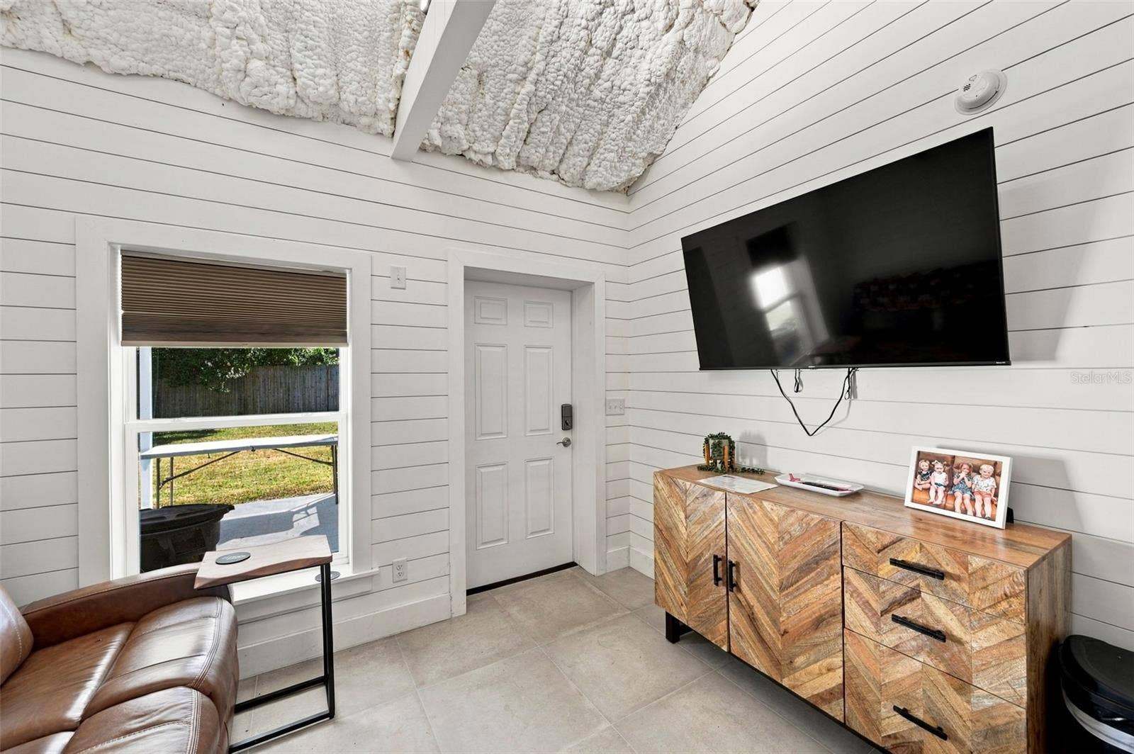 10350 54TH AVENUE N, St Petersburg, FL 33708