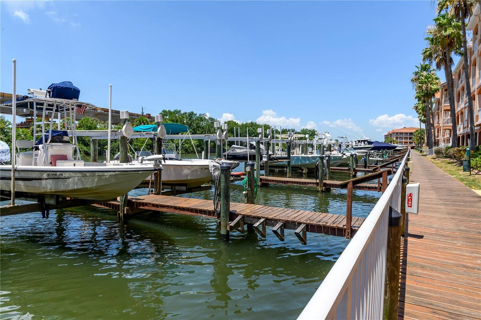 5000 CULBREATH KEY WAY, #07 702a, Tampa, FL 33611 5000 CULBREATH KEY WAY, #07 702a, Tampa, FL 33611